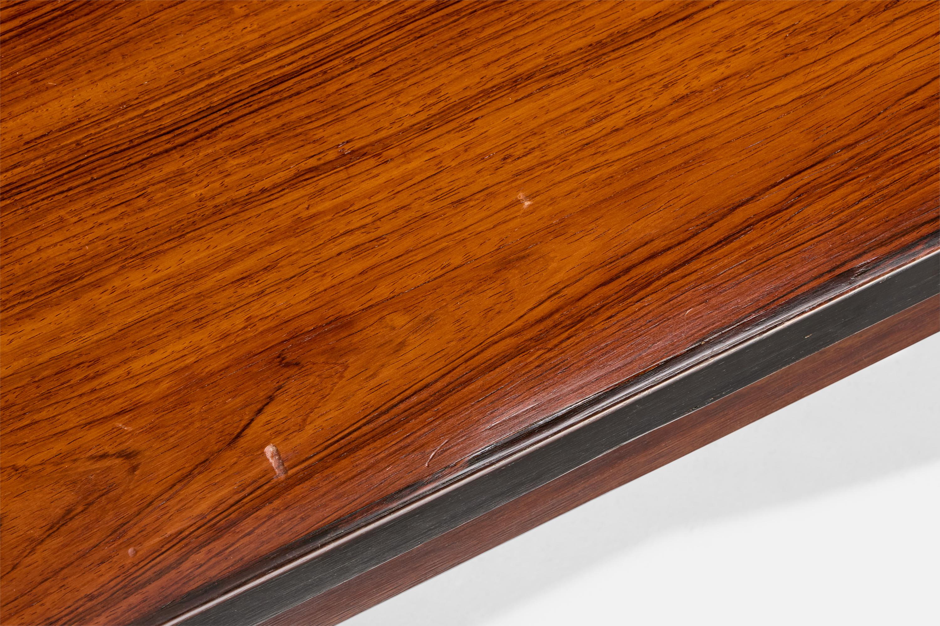 Designer brésilien, table basse, Wood Wood, Brésil, années 1950 en vente 4