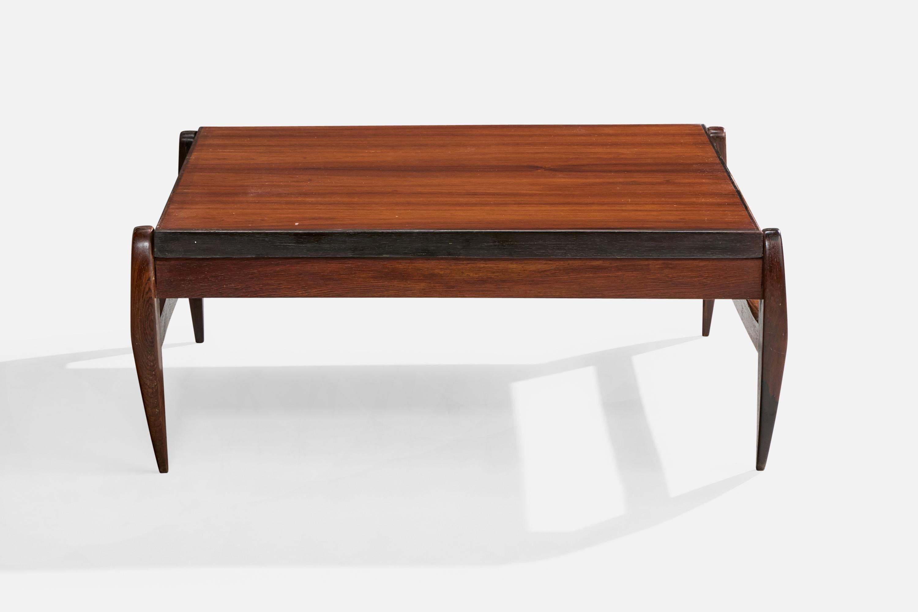 Mid-Century Modern Designer brésilien, table basse, Wood Wood, Brésil, années 1950 en vente
