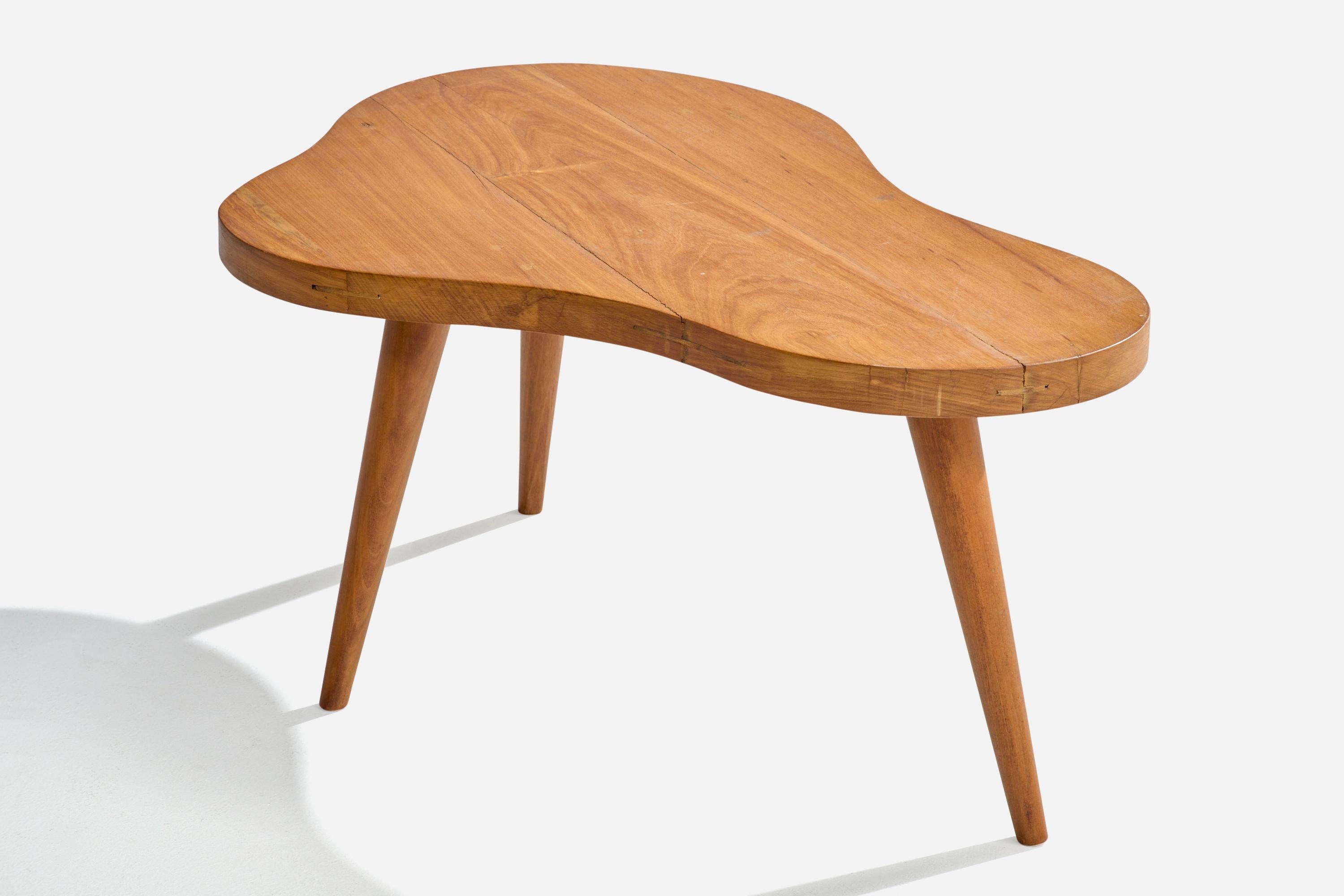 Brésilien Designer brésilien, table basse, Wood Wood, Brésil, années 1950 en vente