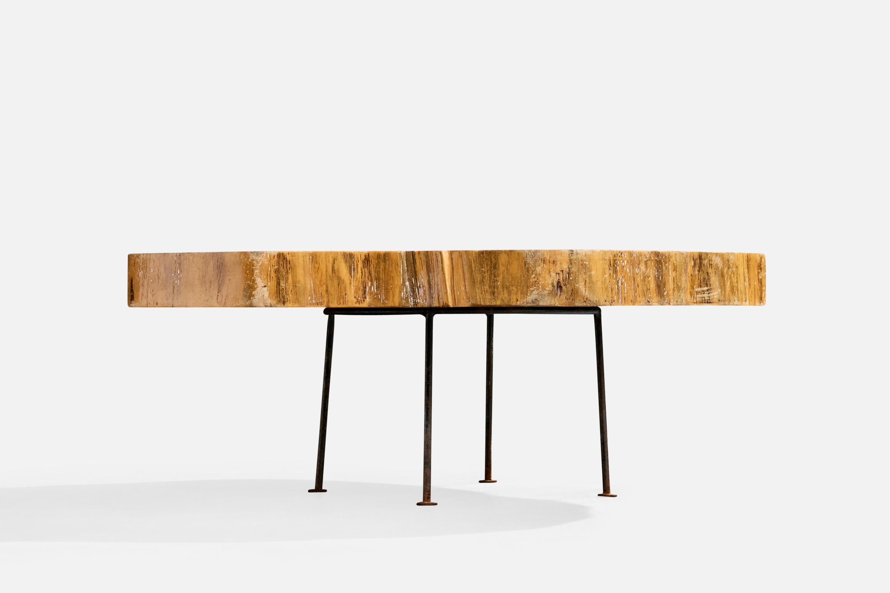 Brazilian Designer, Coffee Table, Wood, Iron, Brazil, 1960s In Good Condition For Sale In High Point, NC