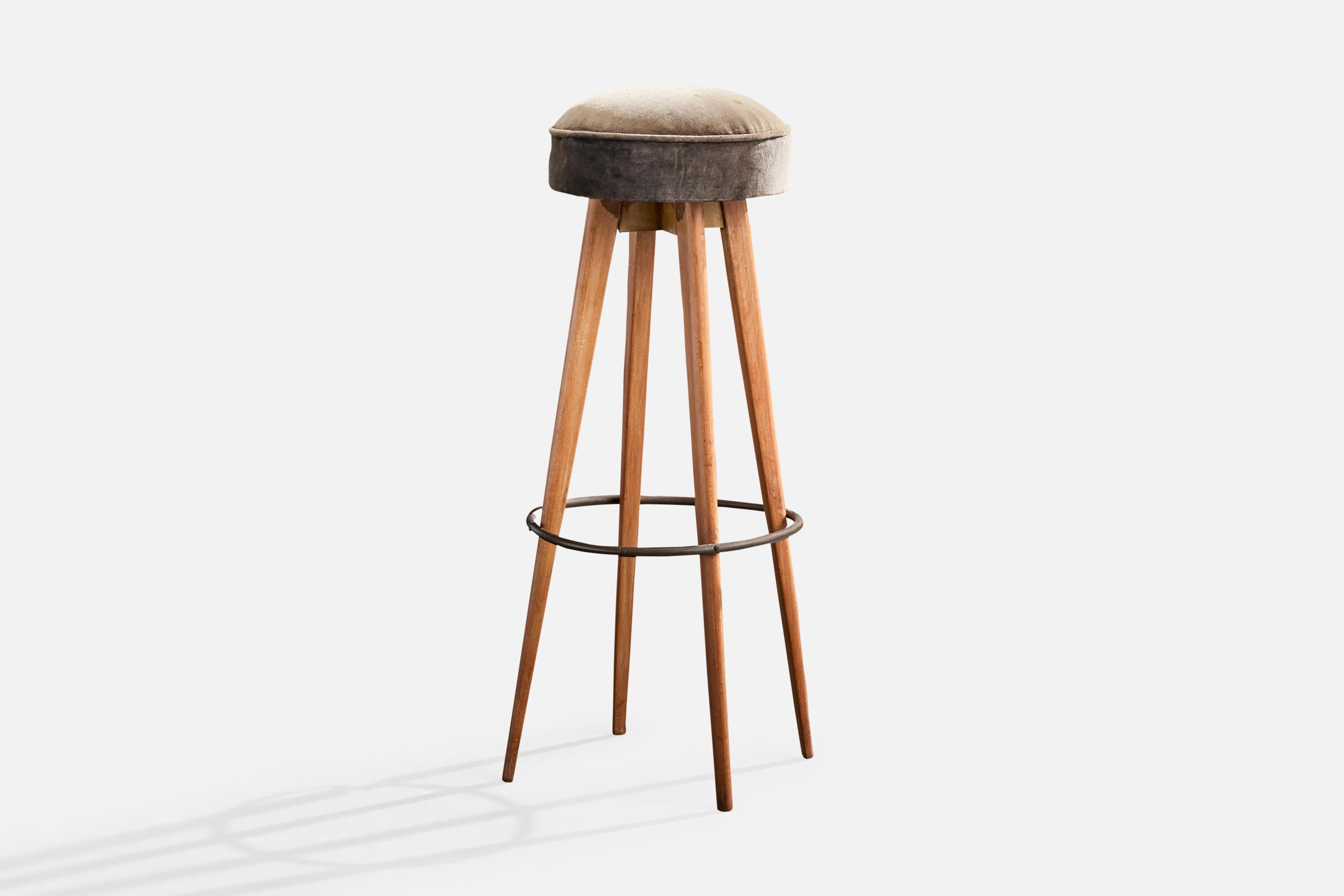 Brazilian Designer, Counter Stools, Metal, Wood, Fabric, Brazil, 1950s In Good Condition For Sale In High Point, NC
