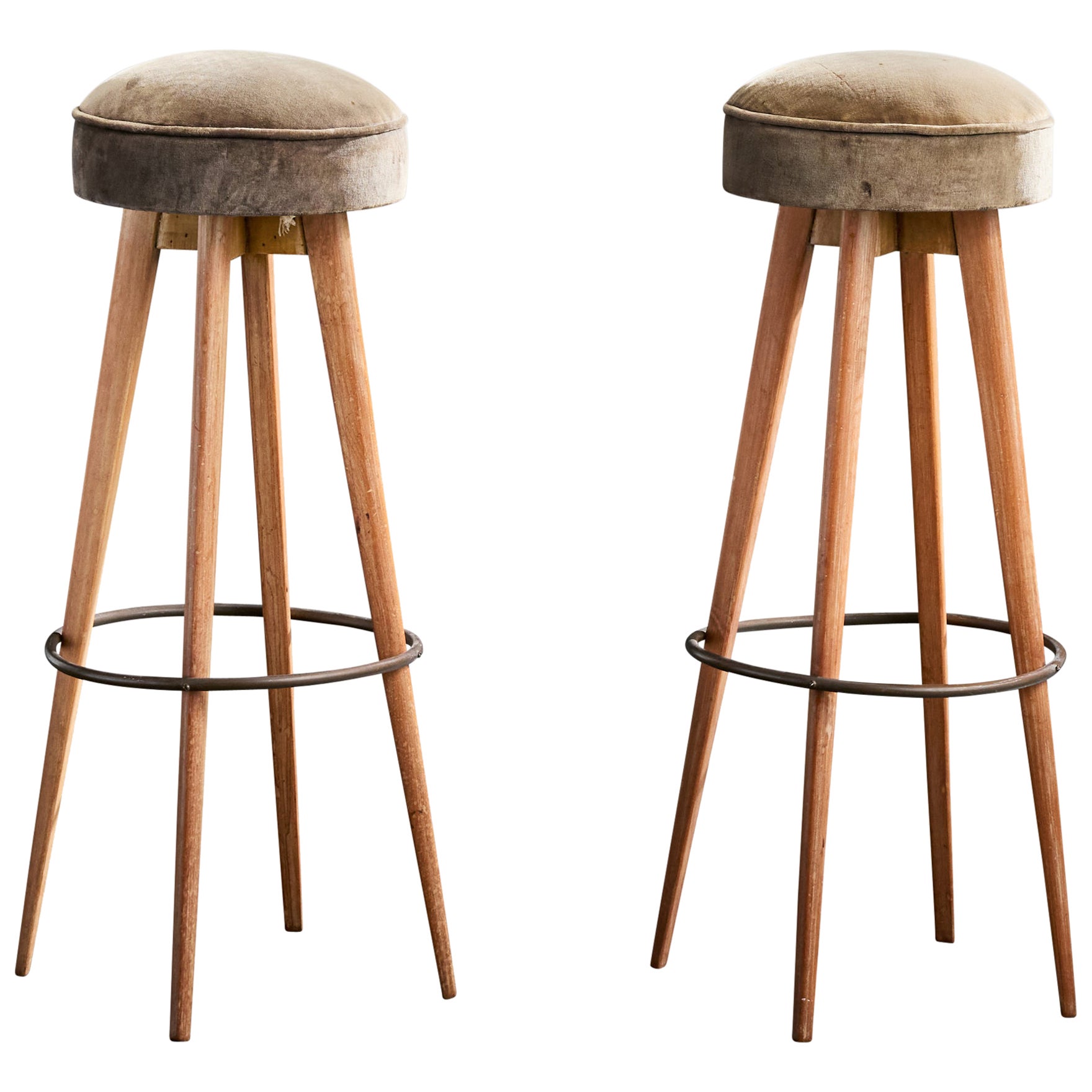 Brazilian Designer, Counter Stools, Metal, Wood, Fabric, Brazil, 1950s For Sale