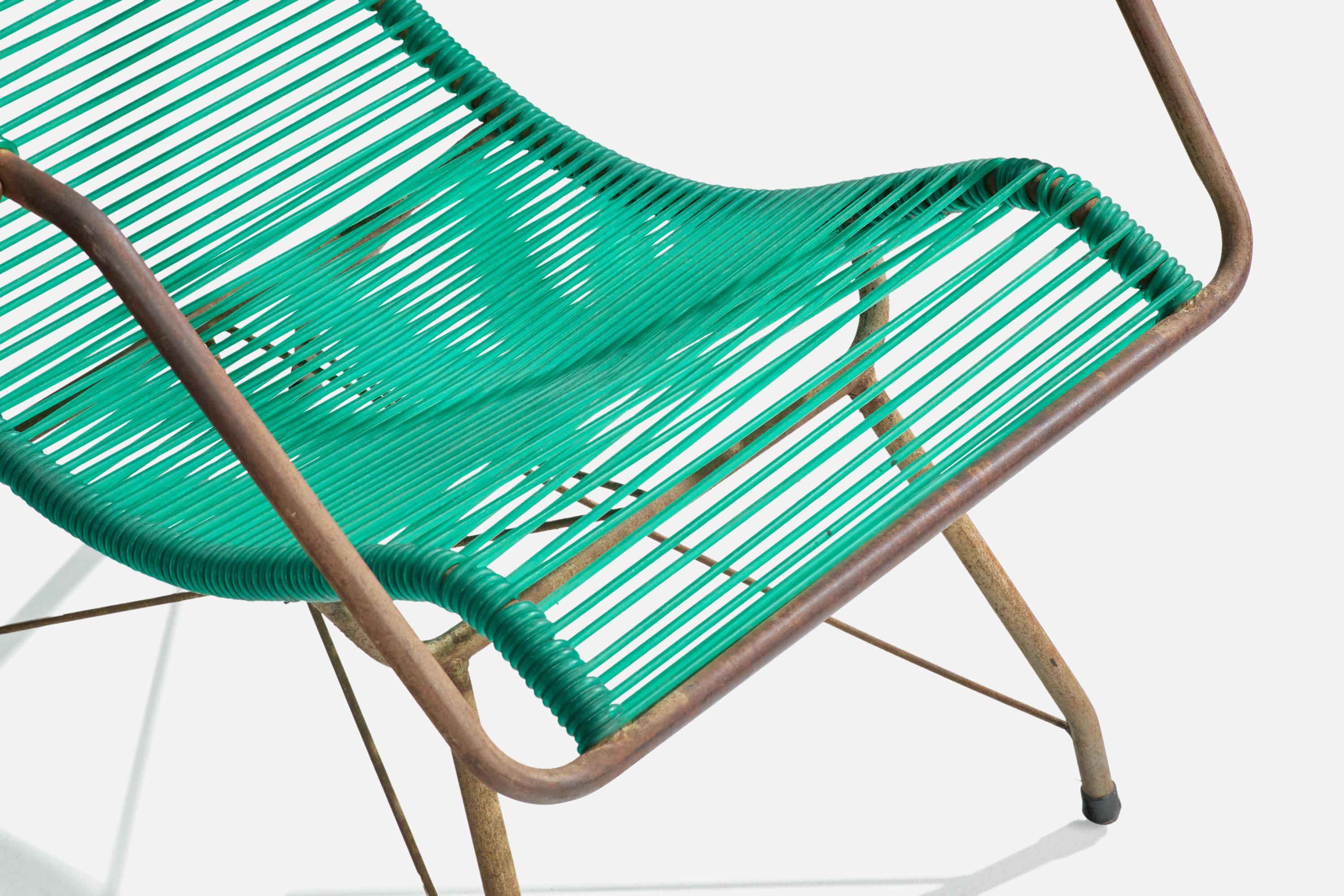 Brazilian Designer, Garden Lounge Chair, Iron, Plastic, Brazil, 1960s For Sale 4