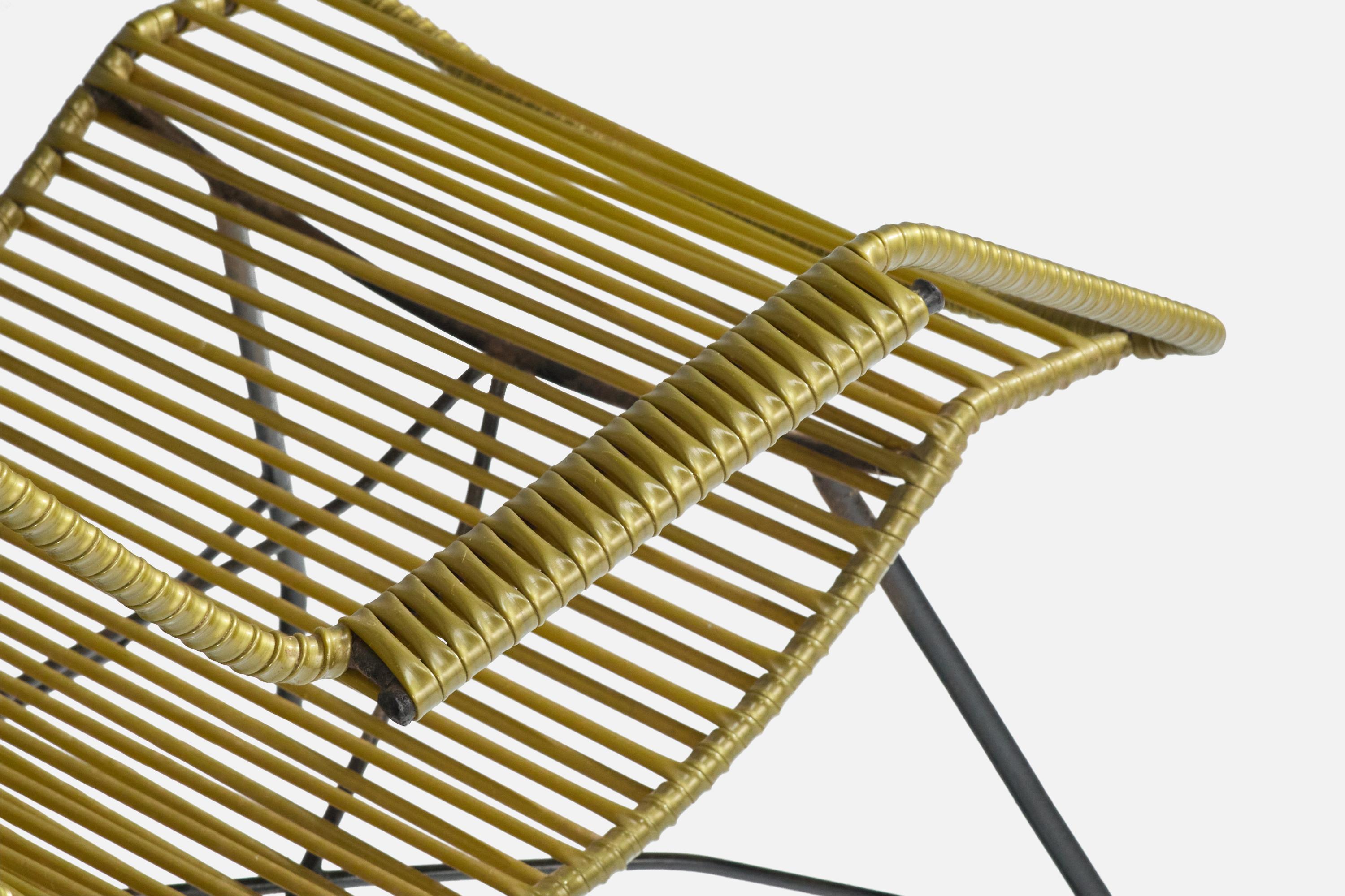 Brazilian Designer, Garden Lounge Chairs, Iron, Plastic, Brazil, 1960s For Sale 6