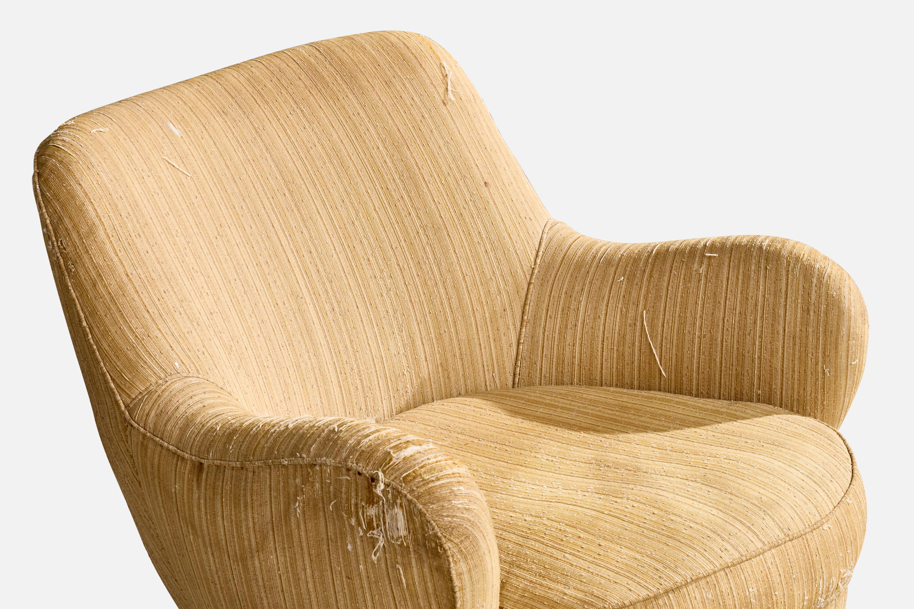 Tessuto Brazilian Designer, Lounge Chair, Fabric, Wood, Brazil, 1950s in vendita