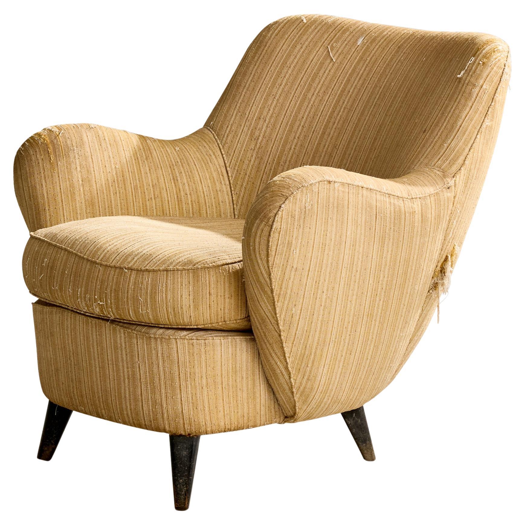 Brazilian Designer, Lounge Chair, Fabric, Wood, Brazil, 1950s