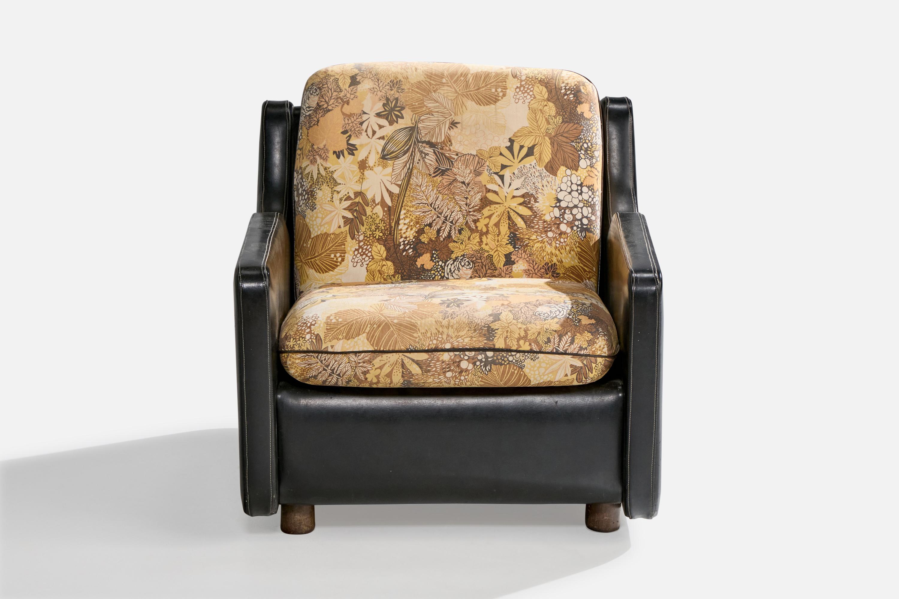 Mid-Century Modern Brazilian Designer, Lounge Chair, Leatherette, Fabric, Wood, Brazil, 1960s For Sale