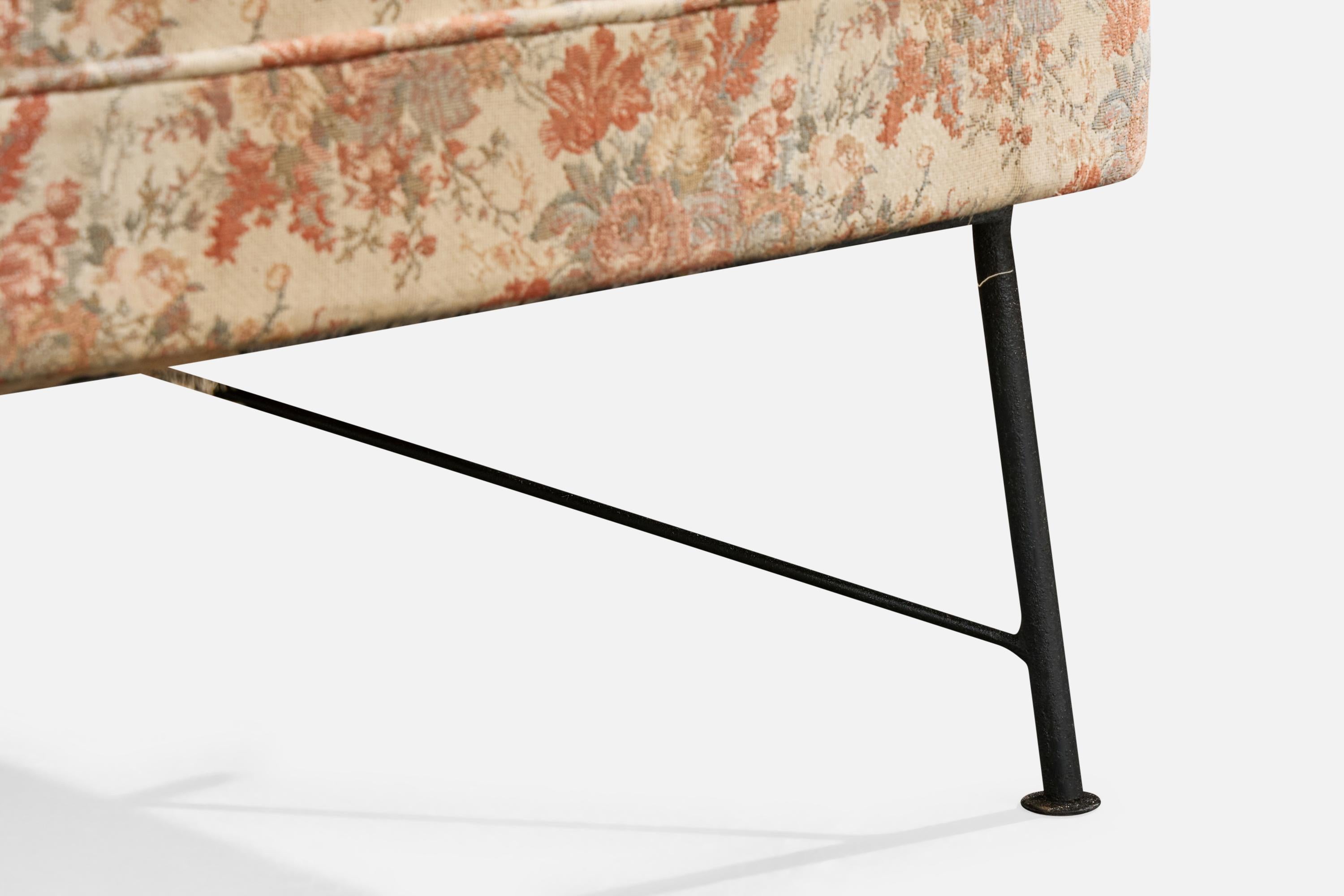 Brasilianischer Designer, Loungesessel, Eisen, Holz, Stoff, Brasilien, 1960er Jahre im Angebot 8