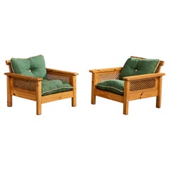 Designer brésilien, chaises longues, pin de Paraná, tissu, Brésil, années 1960