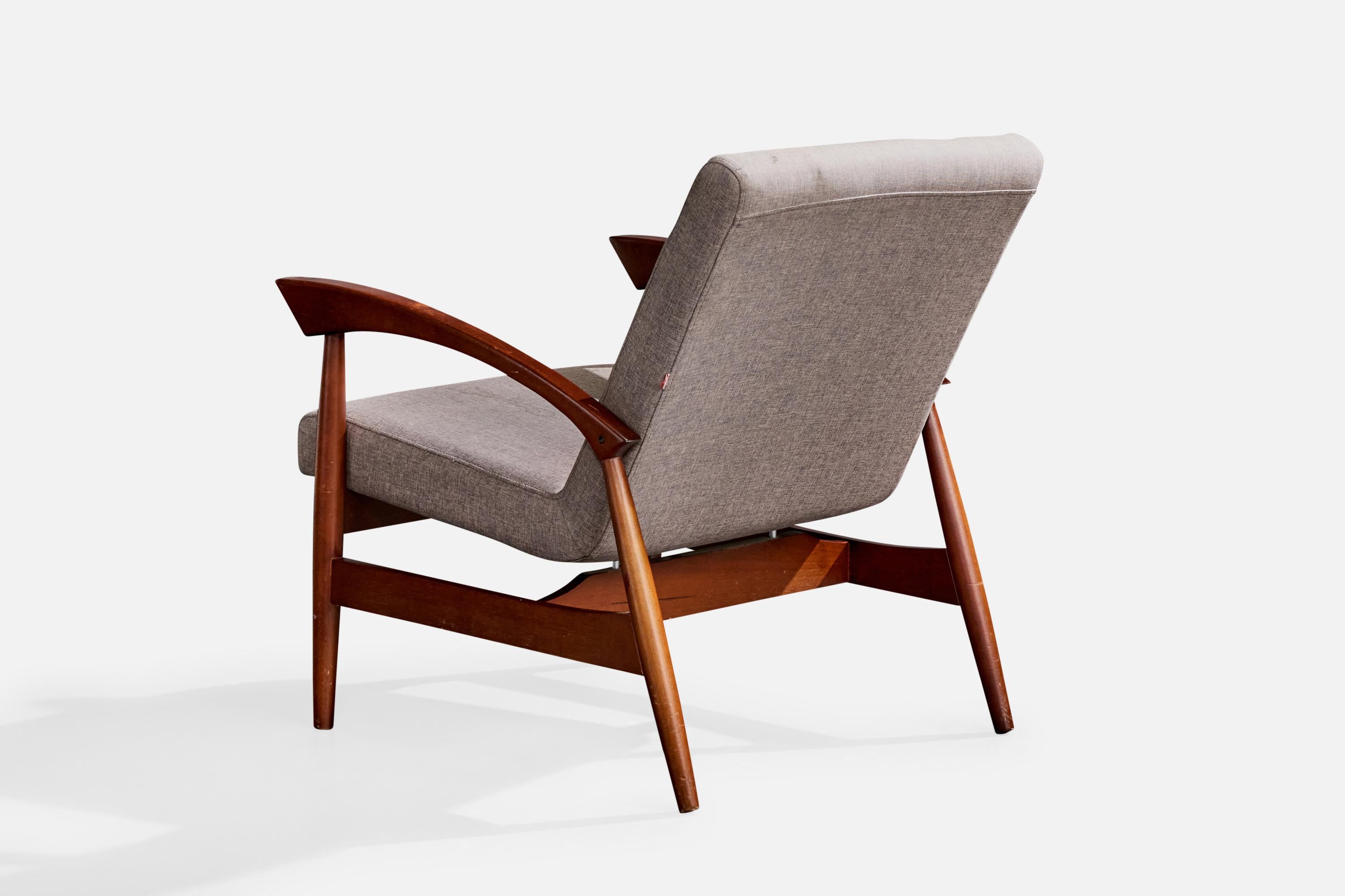 Milieu du XXe siècle Designer brésilien, chaises longues, Wood, tissu, Brésil, années 1960 en vente