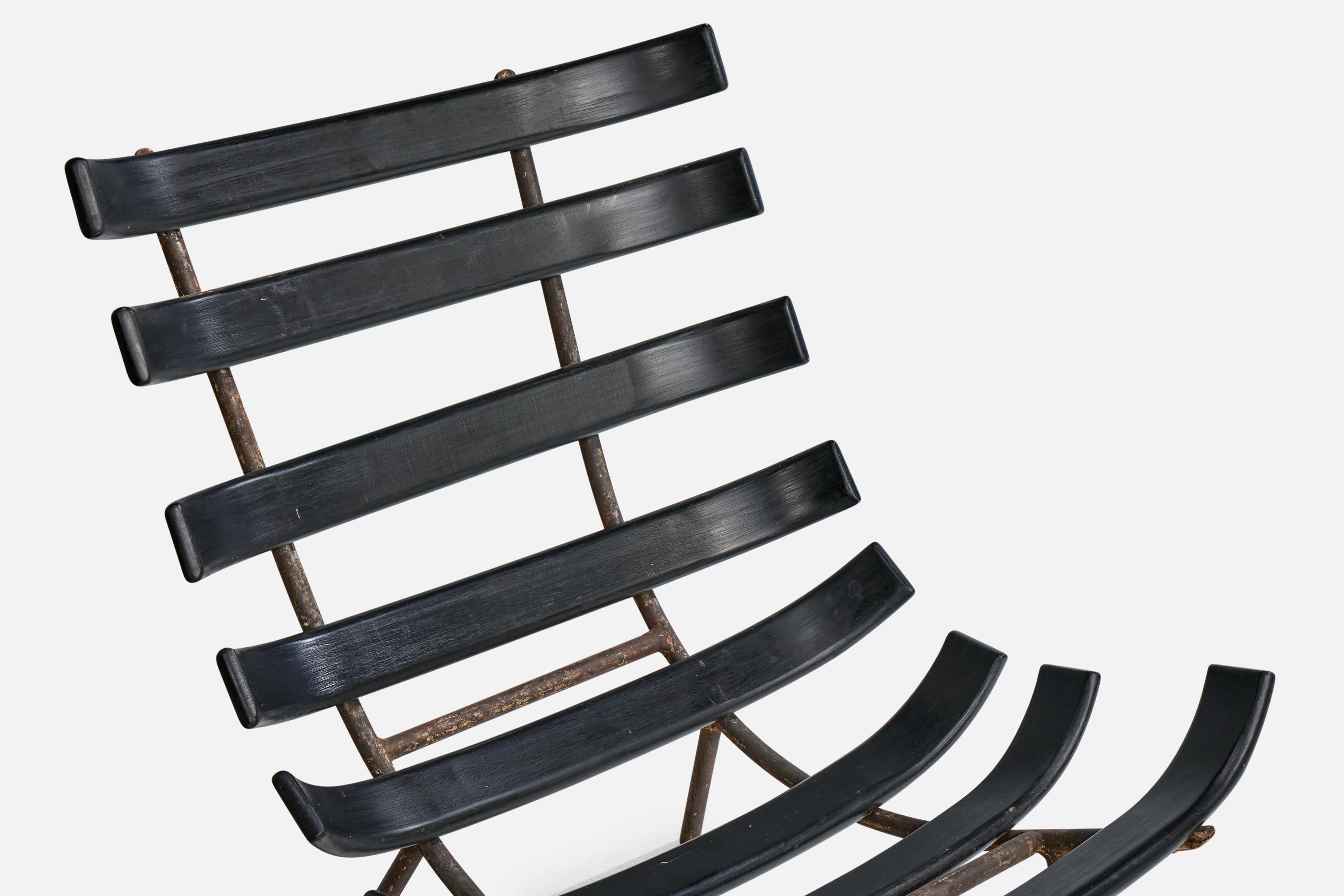 Designer brésilien, chaises longues, Wood, Iron, Brésil, années 1950 en vente 4