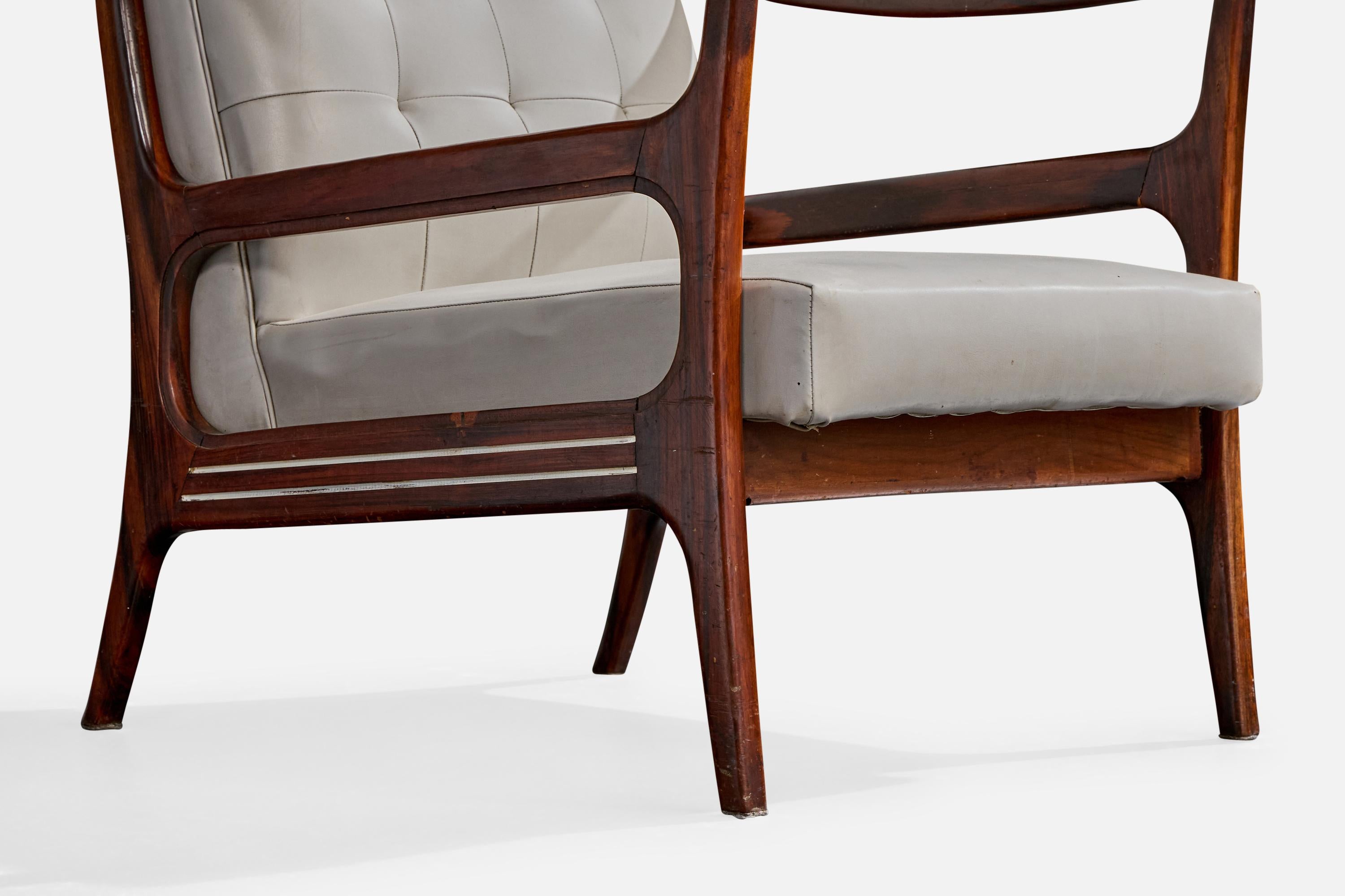 Designer brésilien, chaises longues, Wood, cuir, Brésil, années 1950 en vente 5