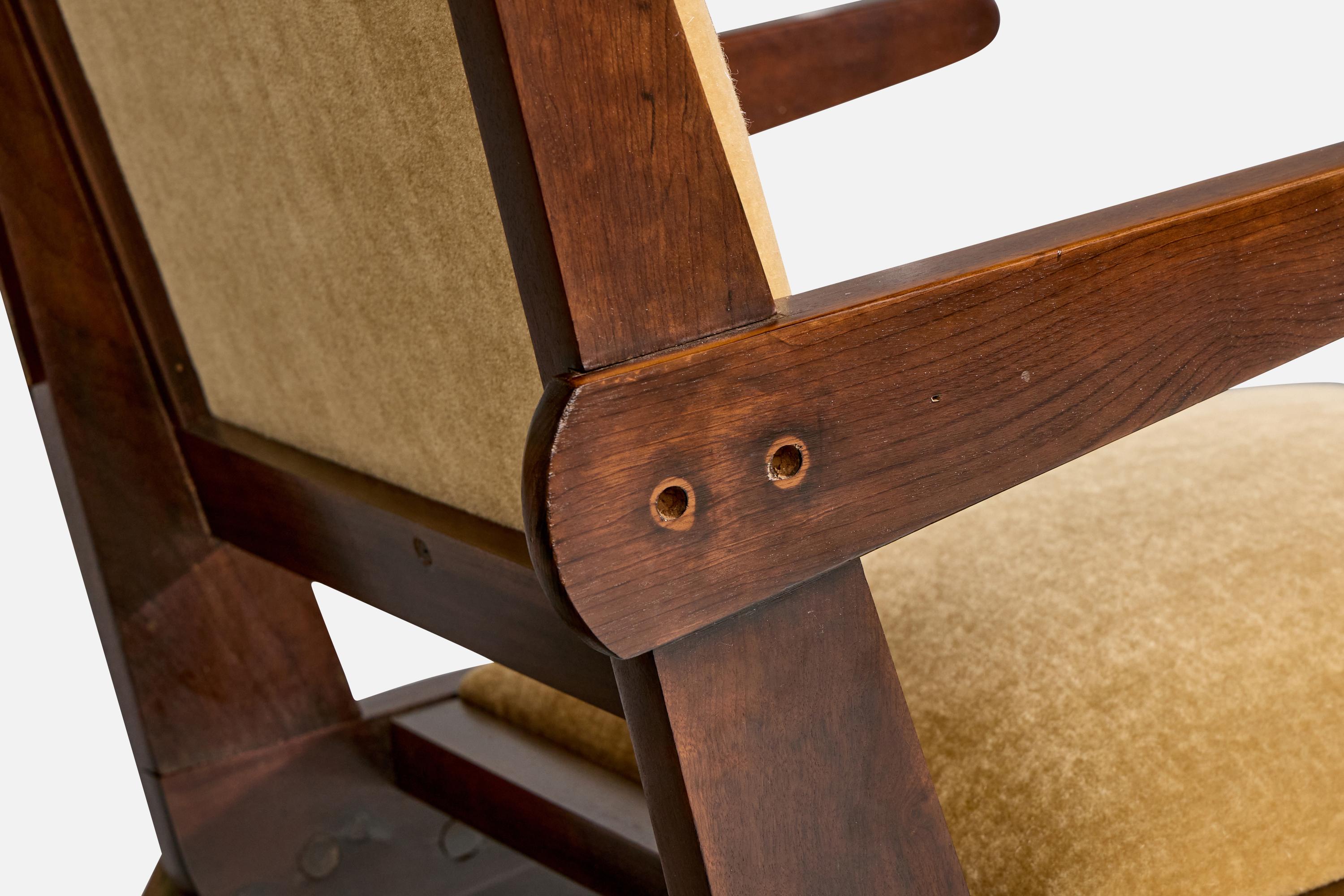 Brasilianische Designerin, Loungesessel, Holz, Samt, Brasilien, 1950er Jahre im Angebot 6