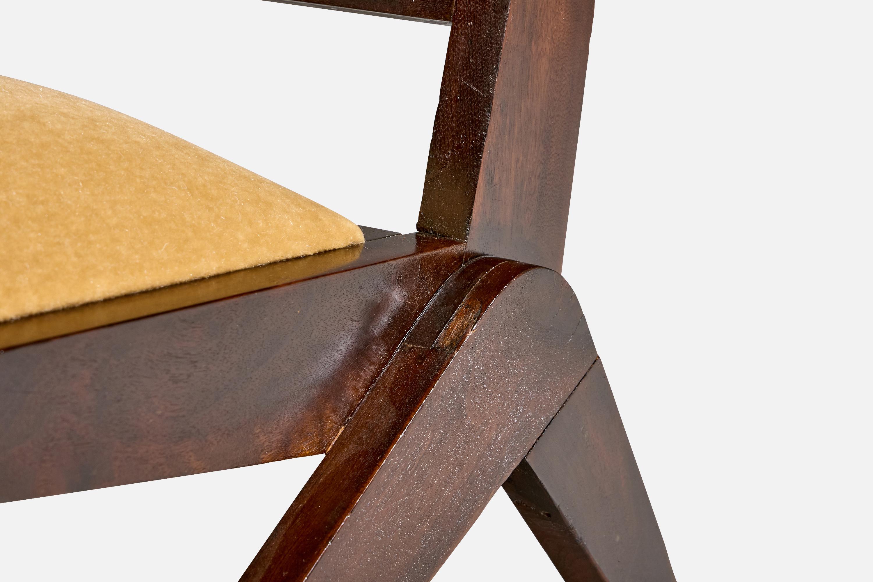 Brasilianische Designerin, Loungesessel, Holz, Samt, Brasilien, 1950er Jahre im Angebot 11