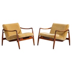Diseñador brasileño, Sillas de salón, Madera, Terciopelo, Brasil, Años 50