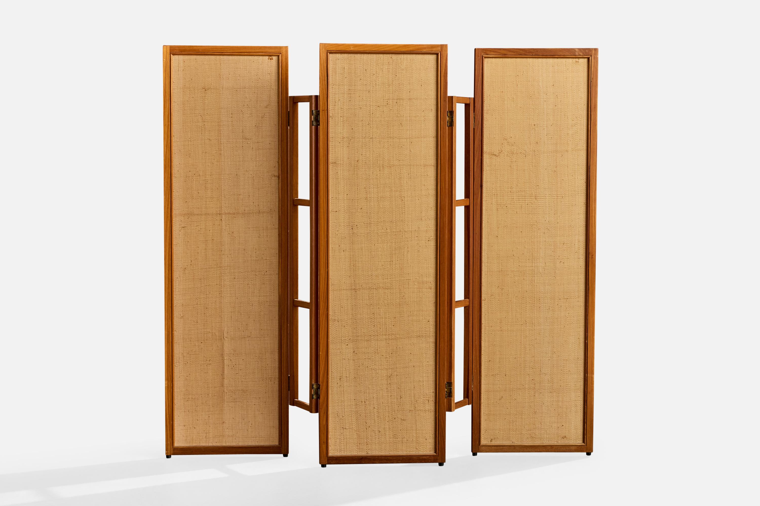 Designer brésilien, séparation de pièce, Wood, canne, laiton, Brésil, années 1960 Bon état - En vente à High Point, NC