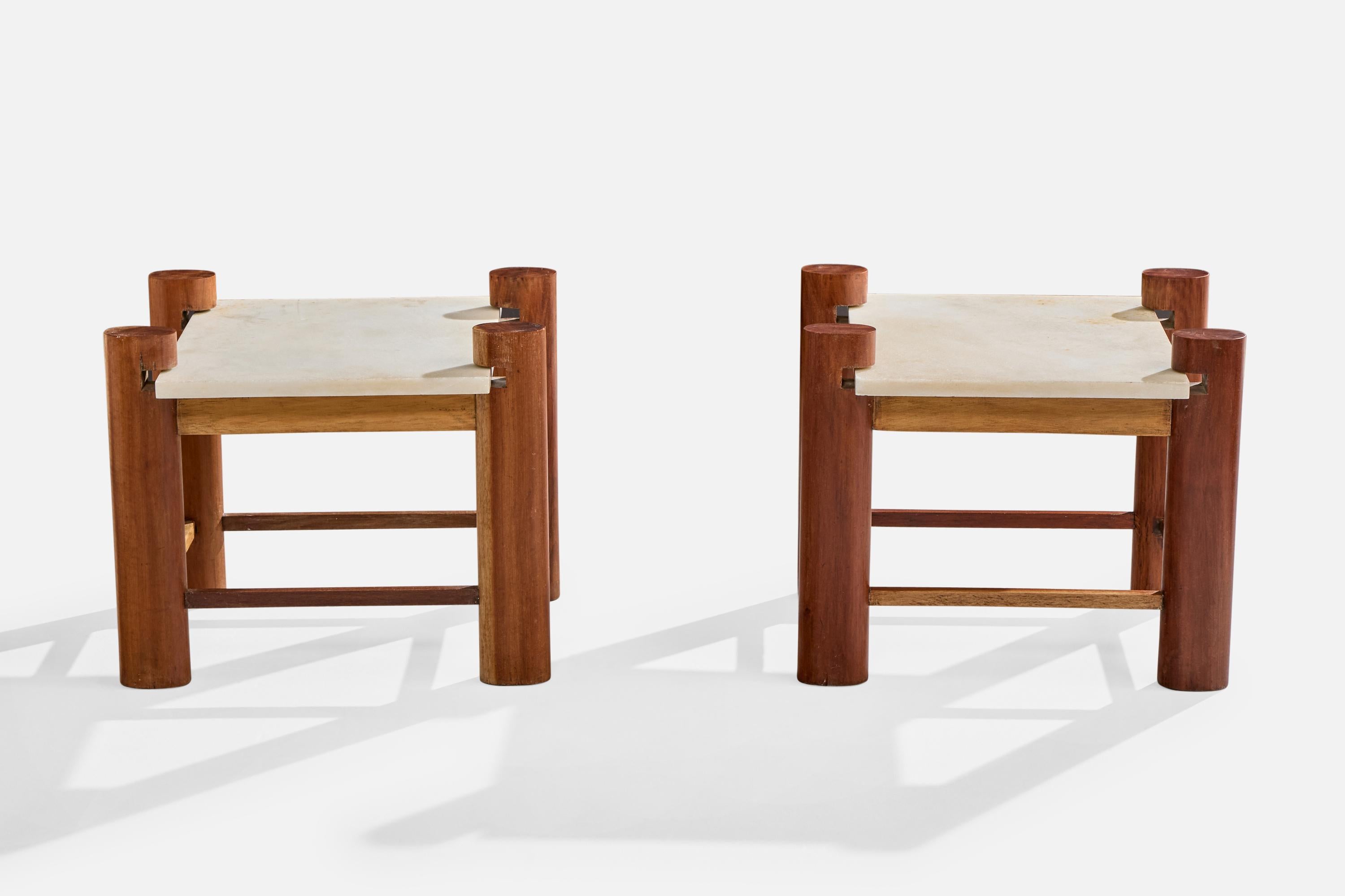 Brazilian Designer, Side Tables, Wood, Marble, Brazil, 1960s (Moderne der Mitte des Jahrhunderts) im Angebot