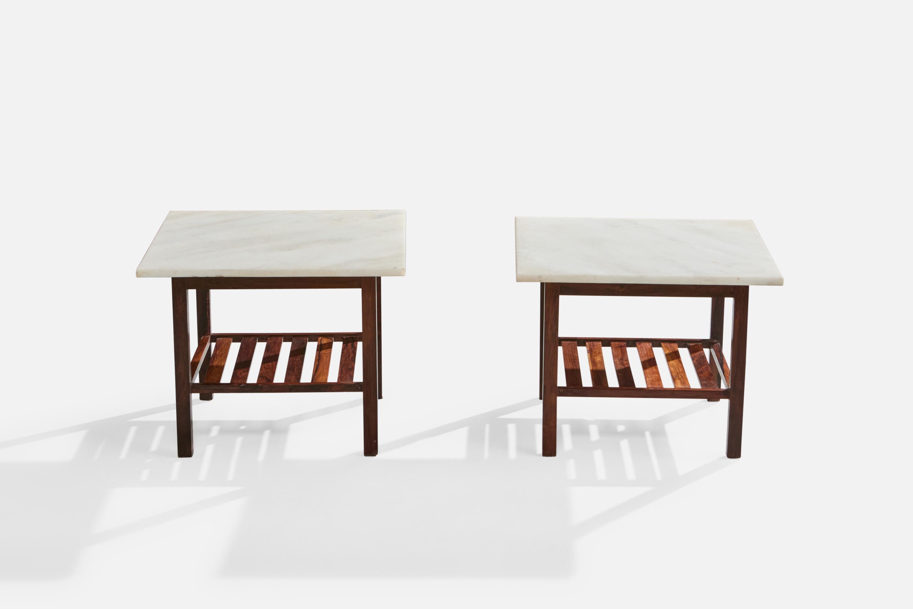 Mid-Century Modern Designer brésilien, tables d'appoint, bois, marbre, Brésil, années 1960 en vente