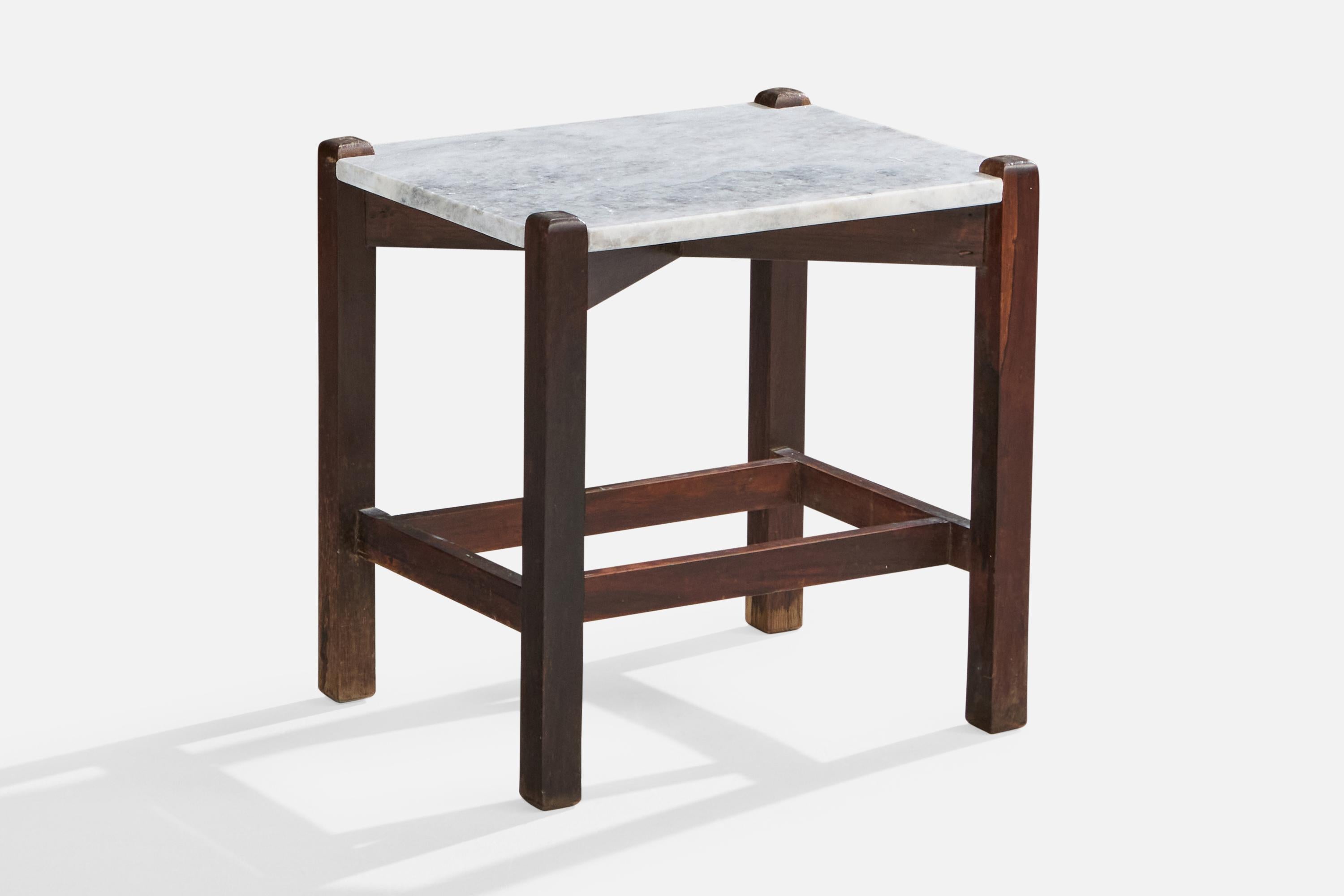 Brésilien Designer brésilien, tables d'appoint, bois, marbre, Brésil, années 1960 en vente