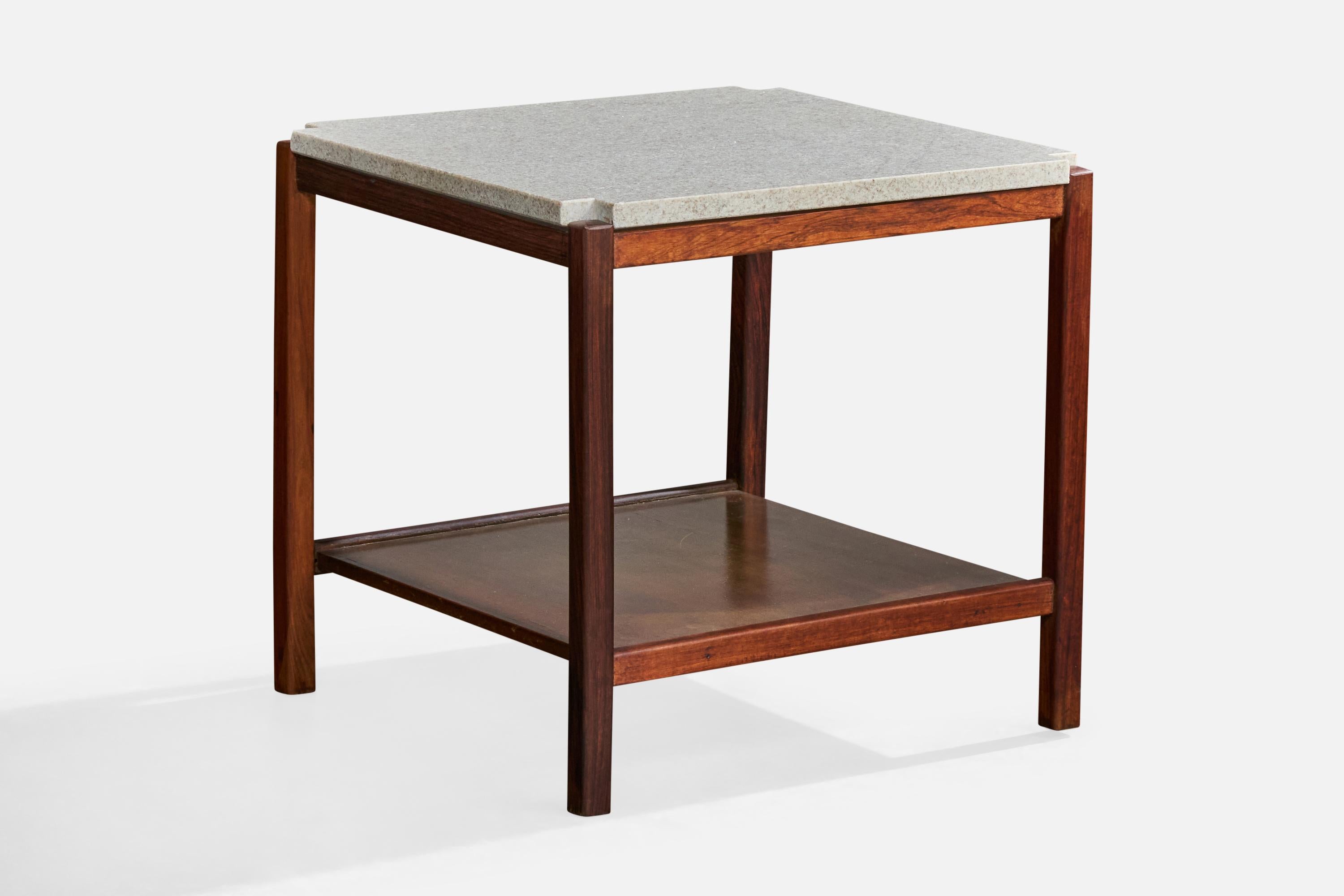 Brésilien Designer brésilien, tables d'appoint, bois, marbre, Brésil, années 1960 en vente