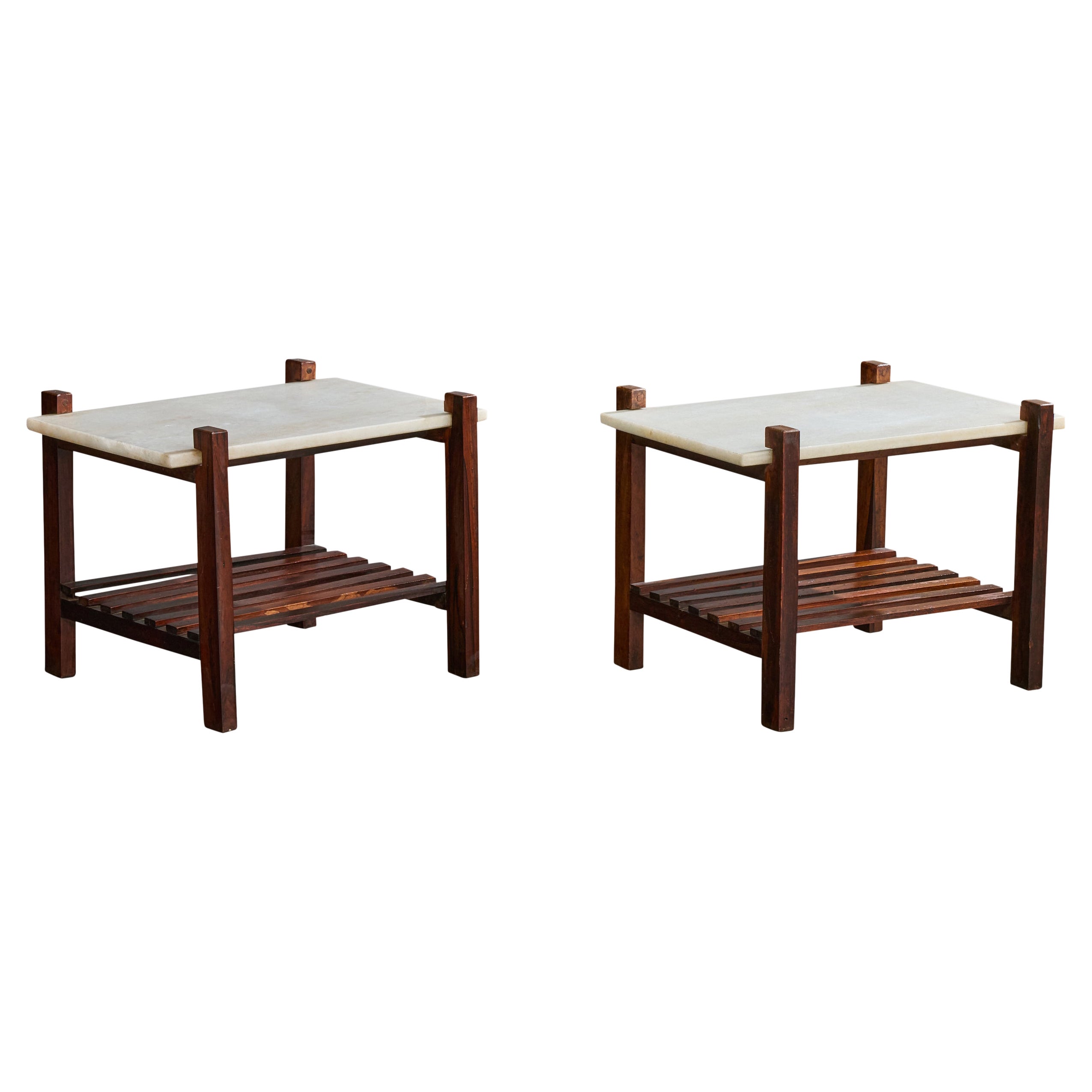 Designer brésilien, tables d'appoint, bois, marbre, Brésil, années 1960