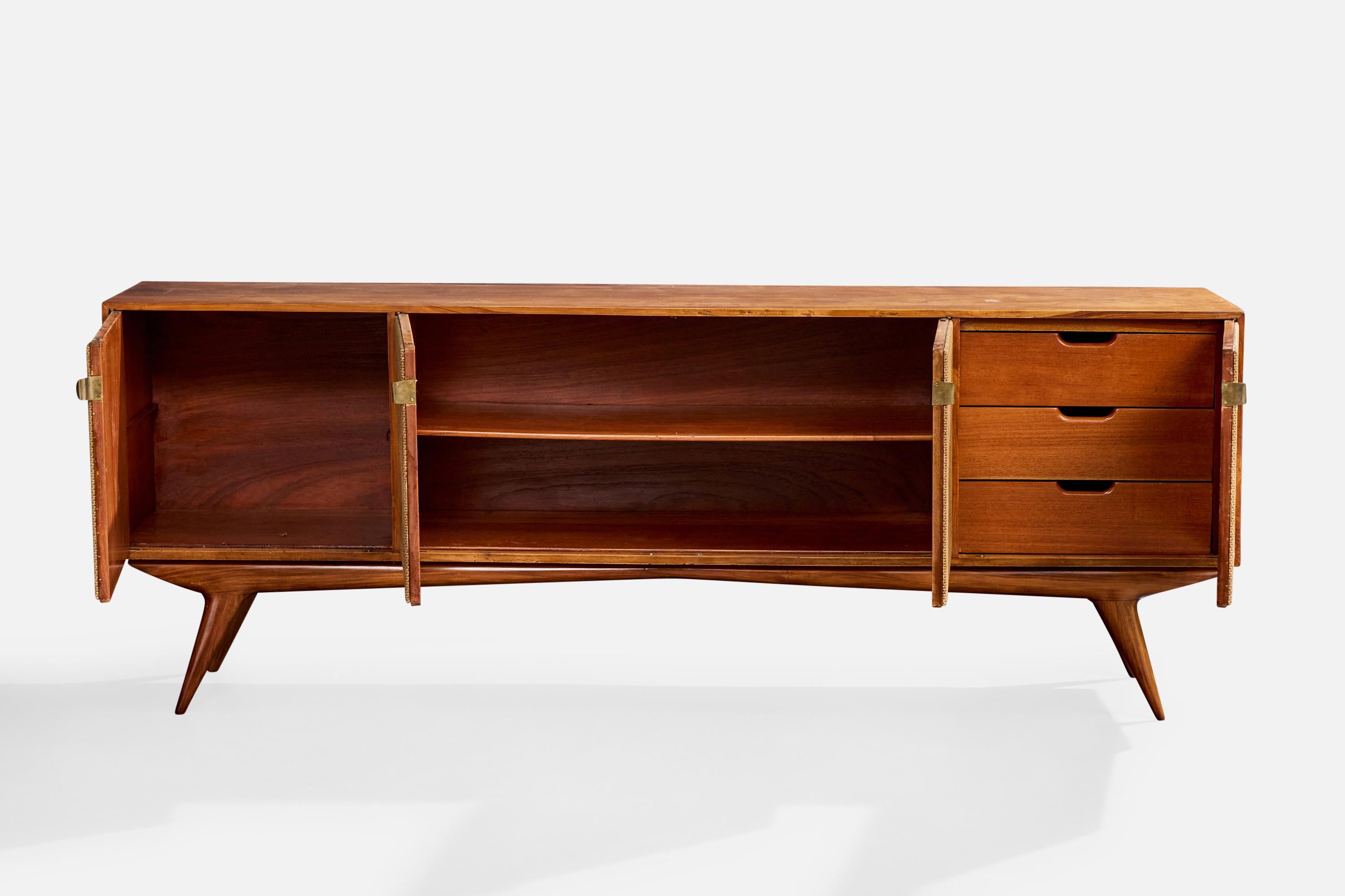 Brasiliano Credenza brasiliana di design, Wood, canna, ottone, Brasile, anni '50 in vendita