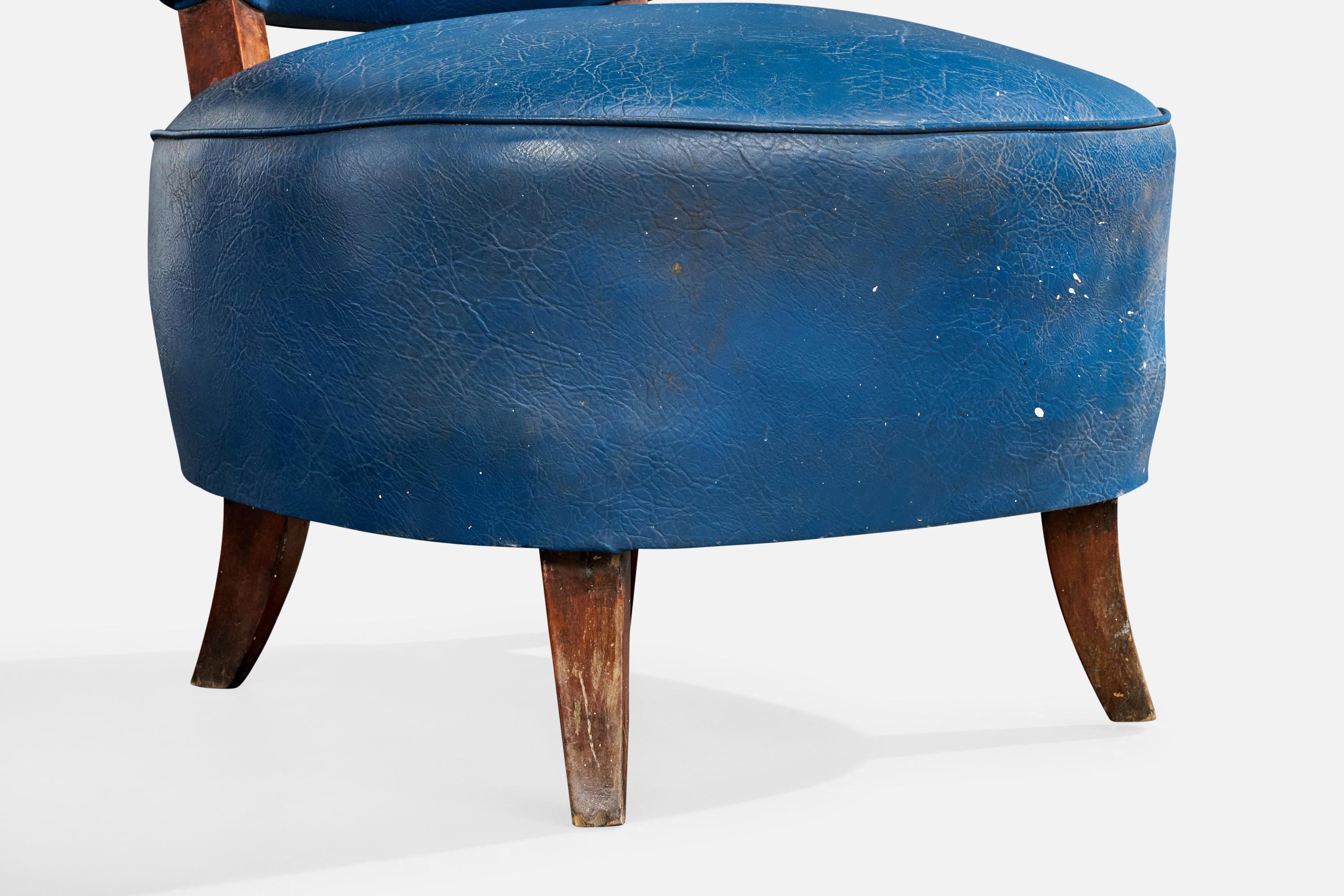 Designer brésilien, chaises à pantoufles, Wood, Vinyl, Brésil, années 1950 en vente 4