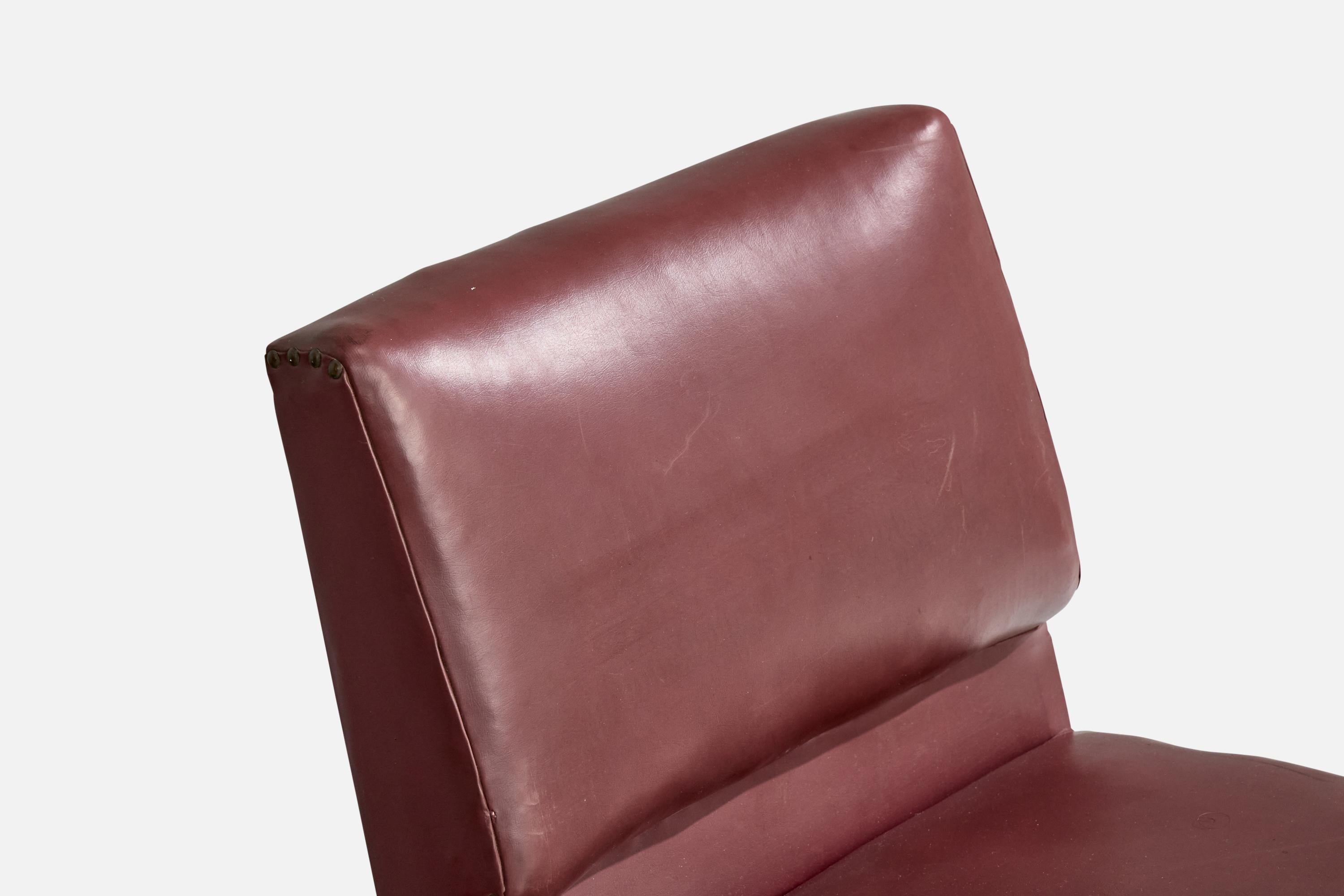 Brazilian Designer, Slipper Chairs, Wood, Vinyl, Brazil, 1960s For Sale 3