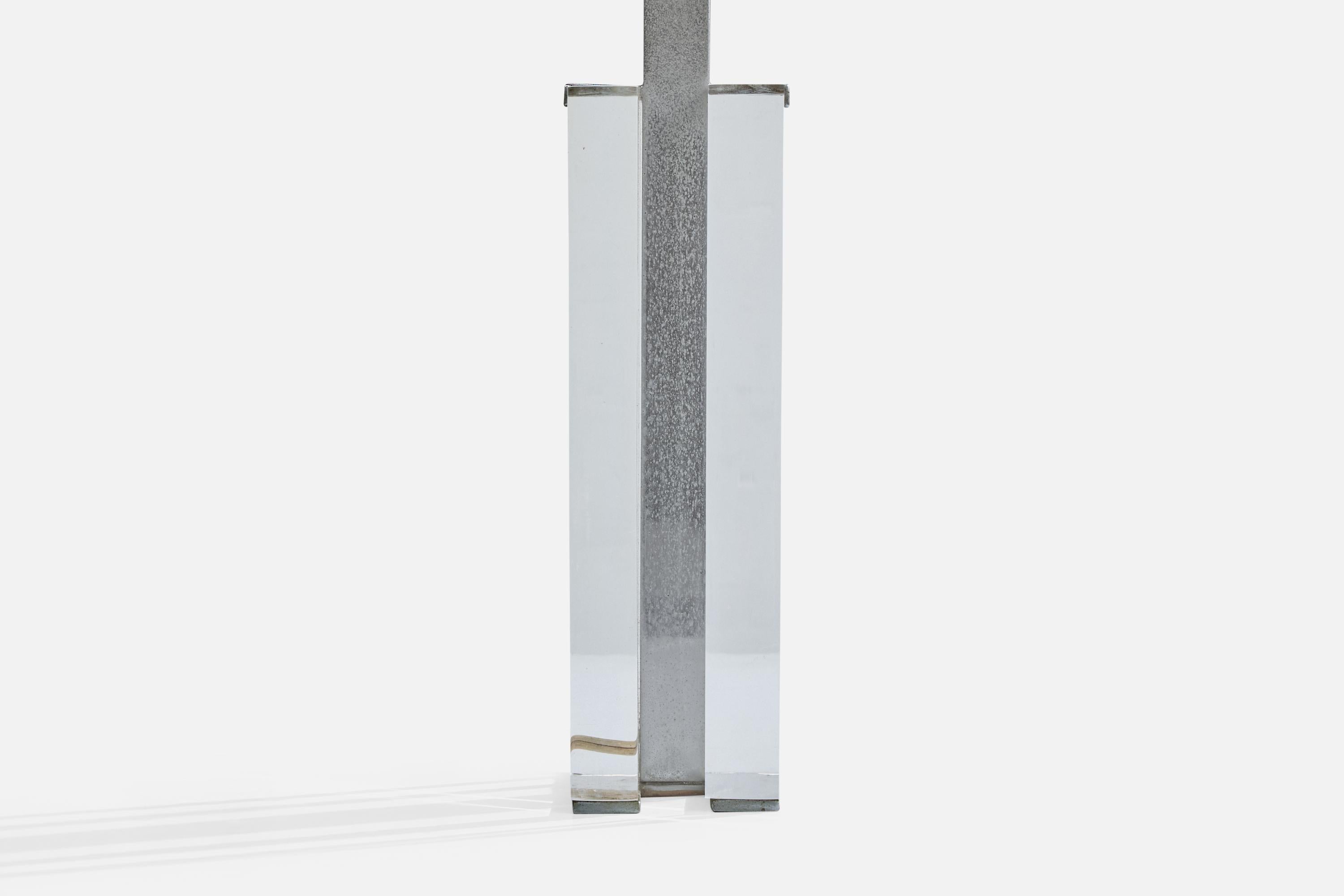 Designer brésilien, lampes de table, métal, acrylique, Brésil, années 1960 en vente 1