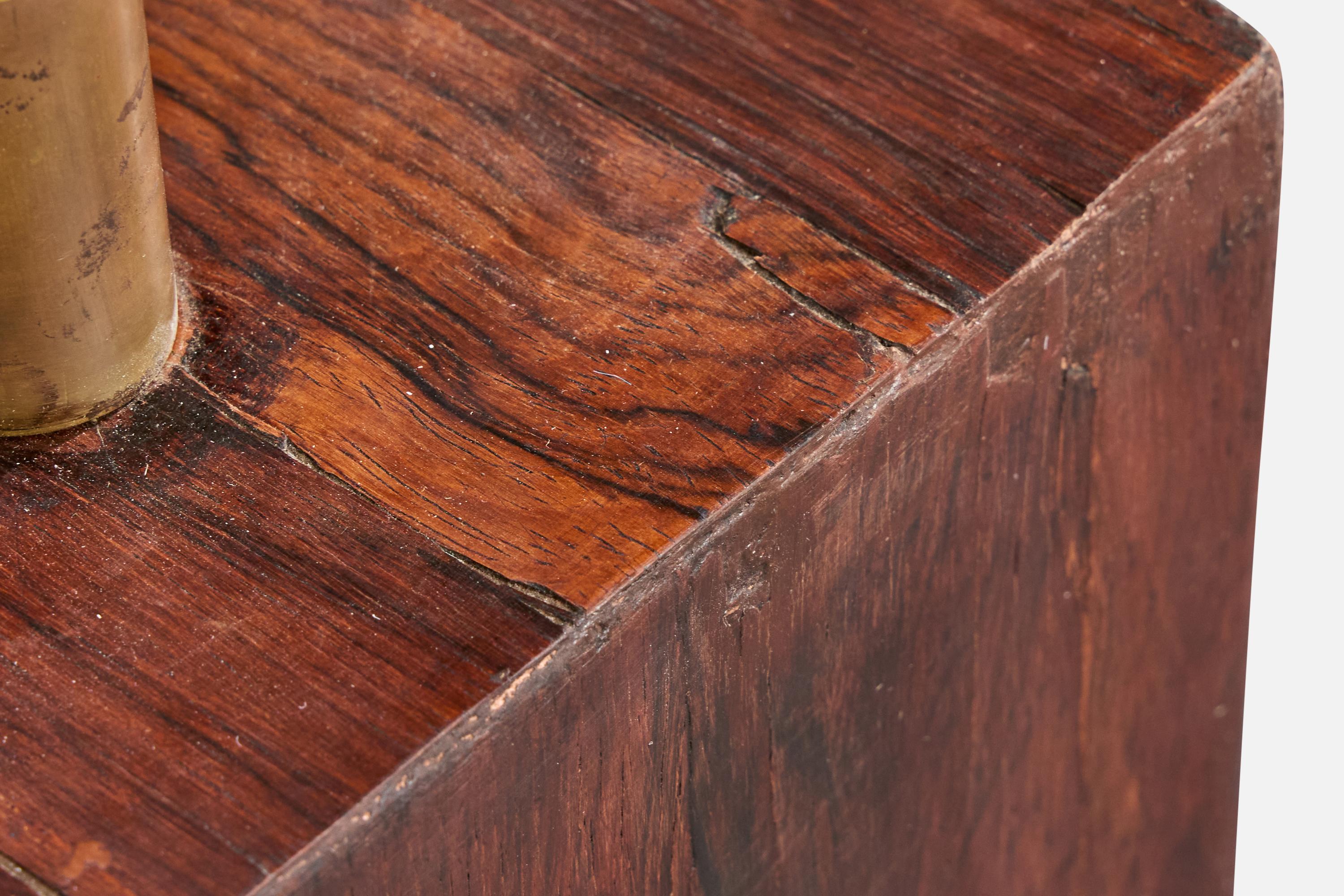 Ottone Designer brasiliano, Lampade da tavolo, Wood, ottone, Brasile, anni '50 in vendita