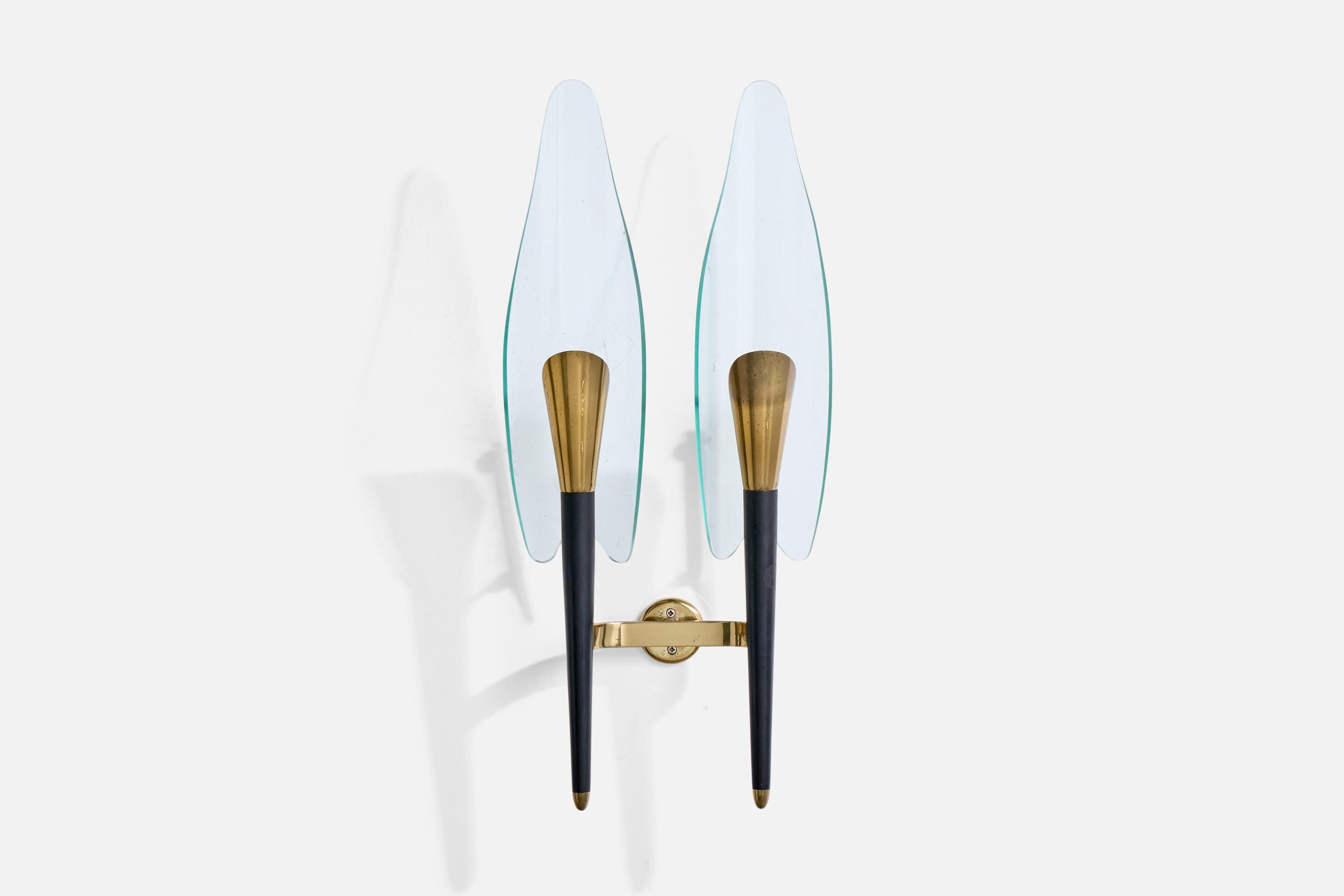 Brazilian Designer, Wall Lights, Brass, Metal, Glass, Brazil, 1950s In Good Condition For Sale In High Point, NC