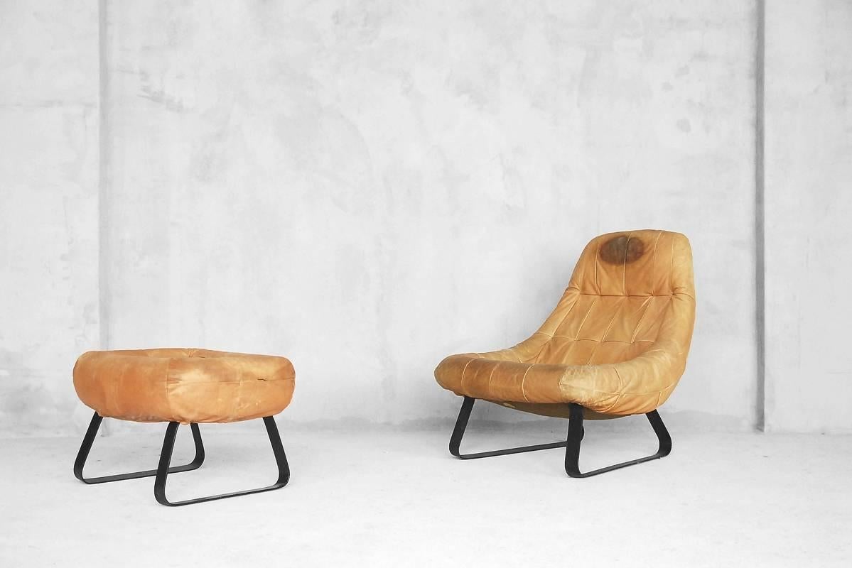 Brazilian Earth Chair and Ottoman by Percival Lafer for Lafer MP, 1970s For Sale 3