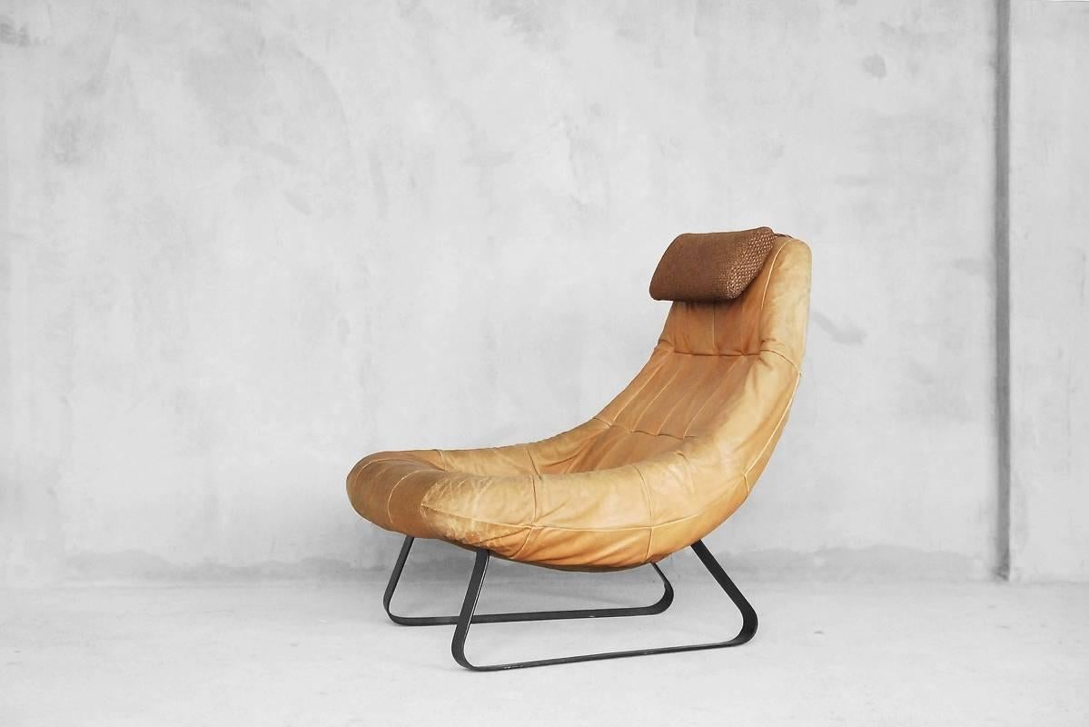 Brazilian Earth Chair and Ottoman by Percival Lafer for Lafer MP, 1970s In Fair Condition For Sale In Warsaw, PL