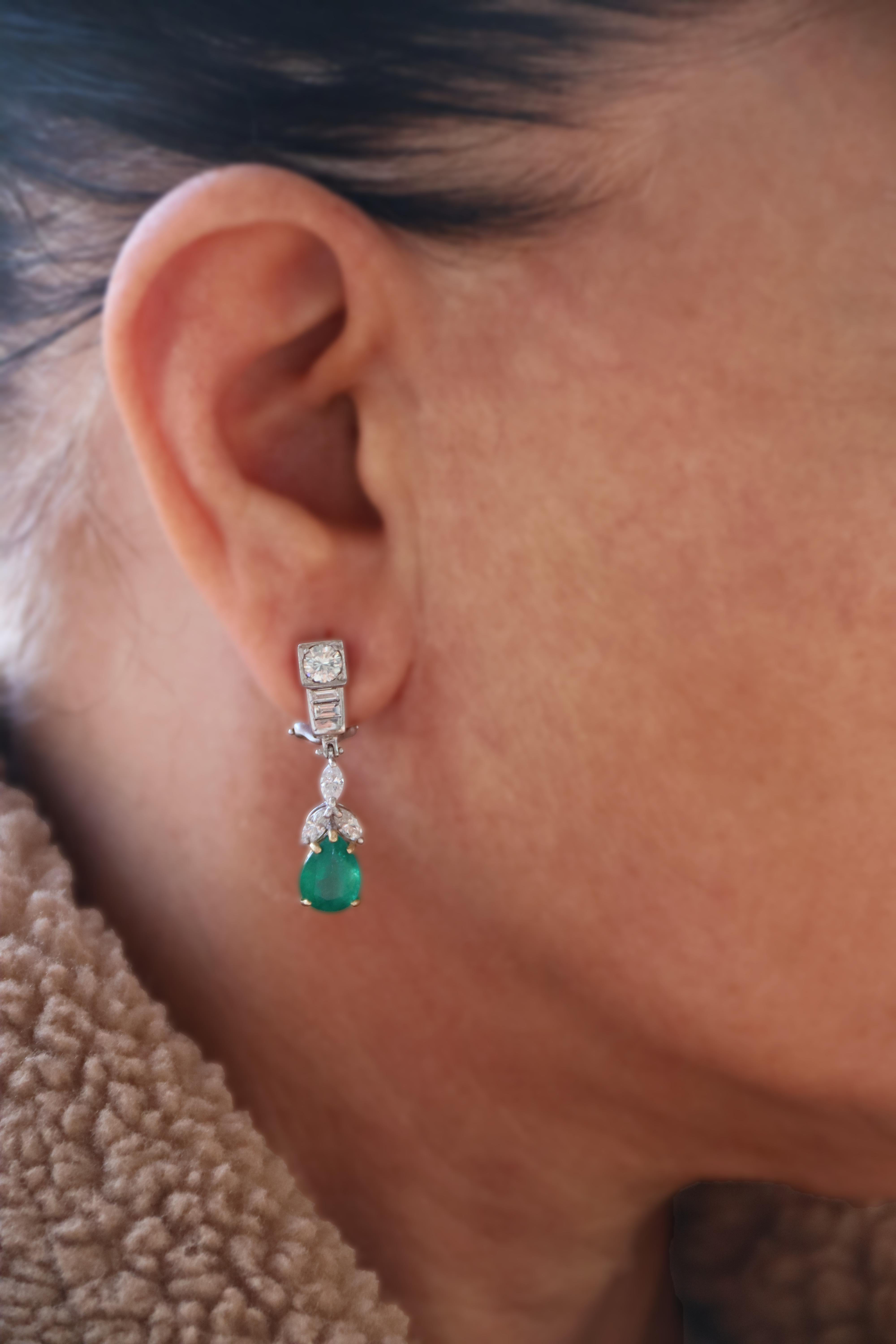 Pendientes Gota Esmeralda Brasileña Diamantes Oro Blanco 18 Kilates Artesano en venta