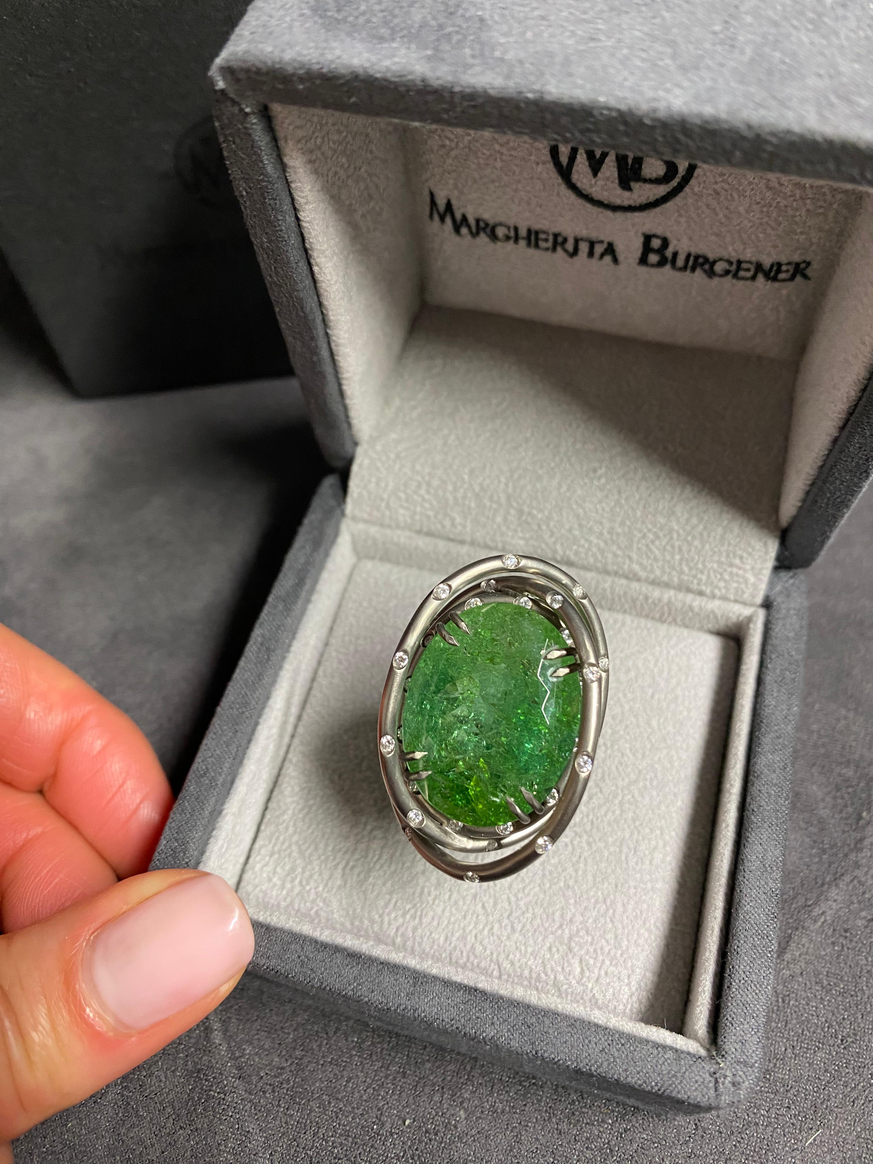 Oval Cut Brazilian Green Tourmaline Natural Diamonds Hand Made in Italy  Ellisse Ring For Sale