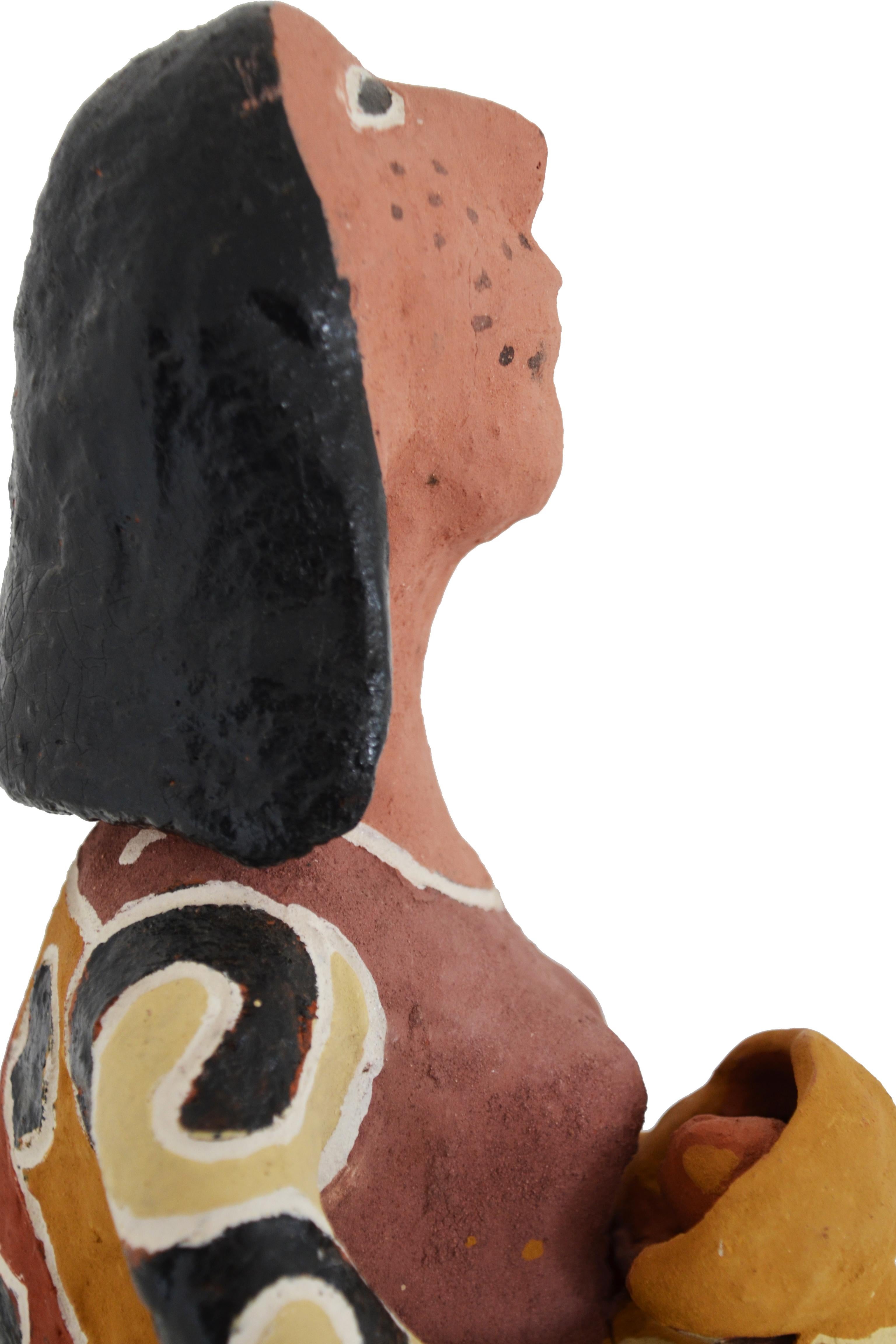 Brazilian Hand-Crafted Ceramic Sculpture Woman with Baby For Sale 1