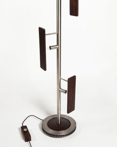 Lámpara de pie artesanal brasileña "Tokugawa" de Dimitrih Correa