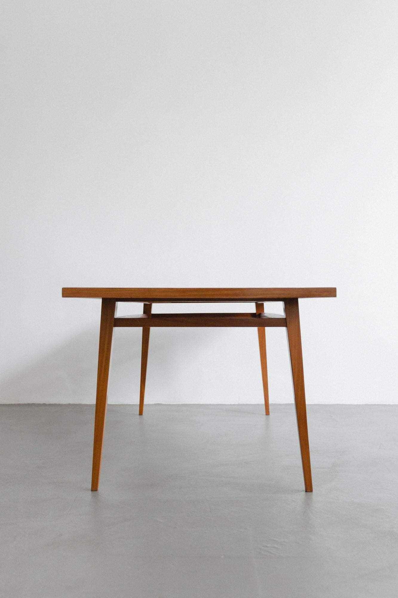 Brazilian Hardwood Table by Joaquim Tenreiro, 1947, Midcentury Design In Good Condition For Sale In New York, NY