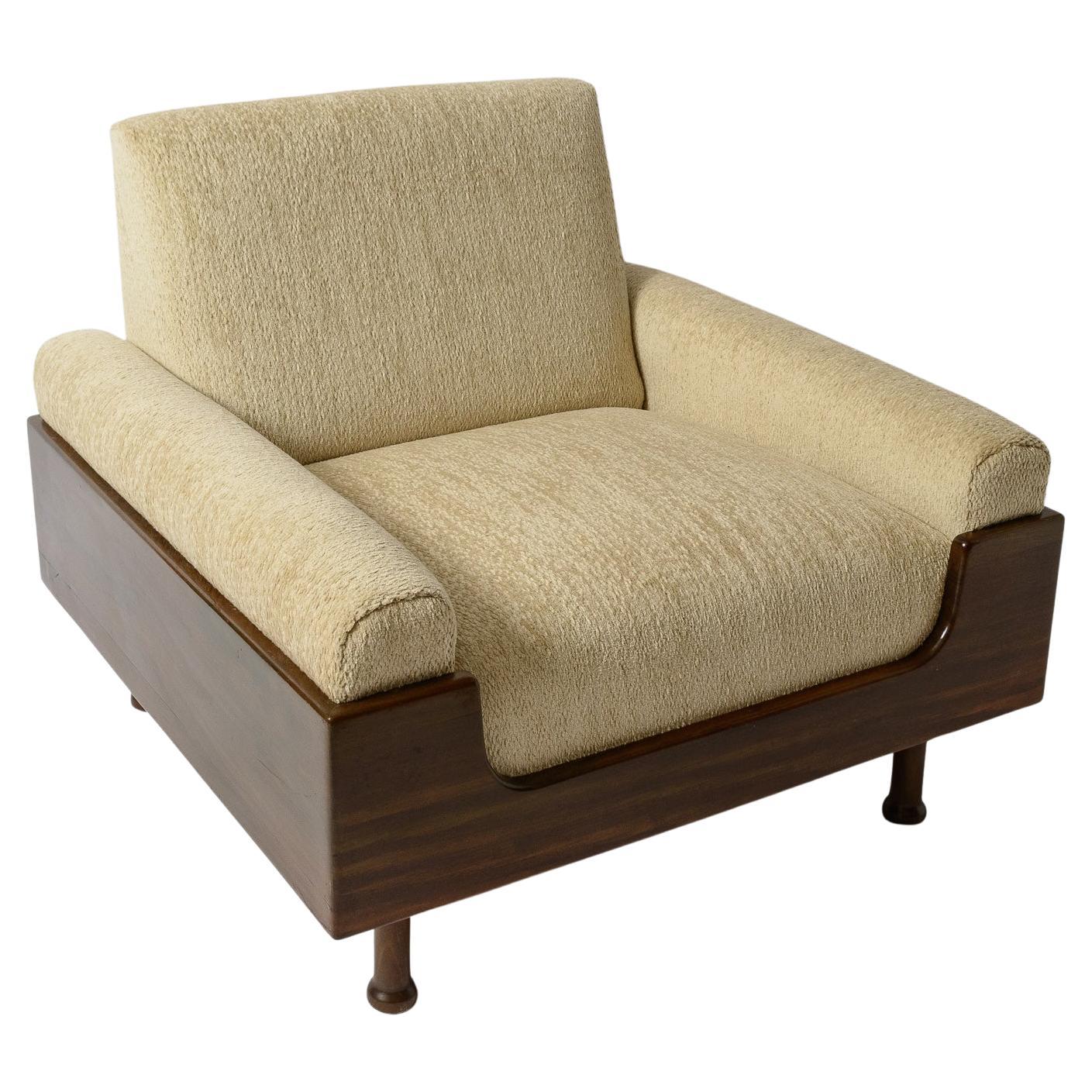 Une paire surdimensionnée de chaises longues en bois de Jacaranda
Magnifiquement retapissé
Finition originale du bois
