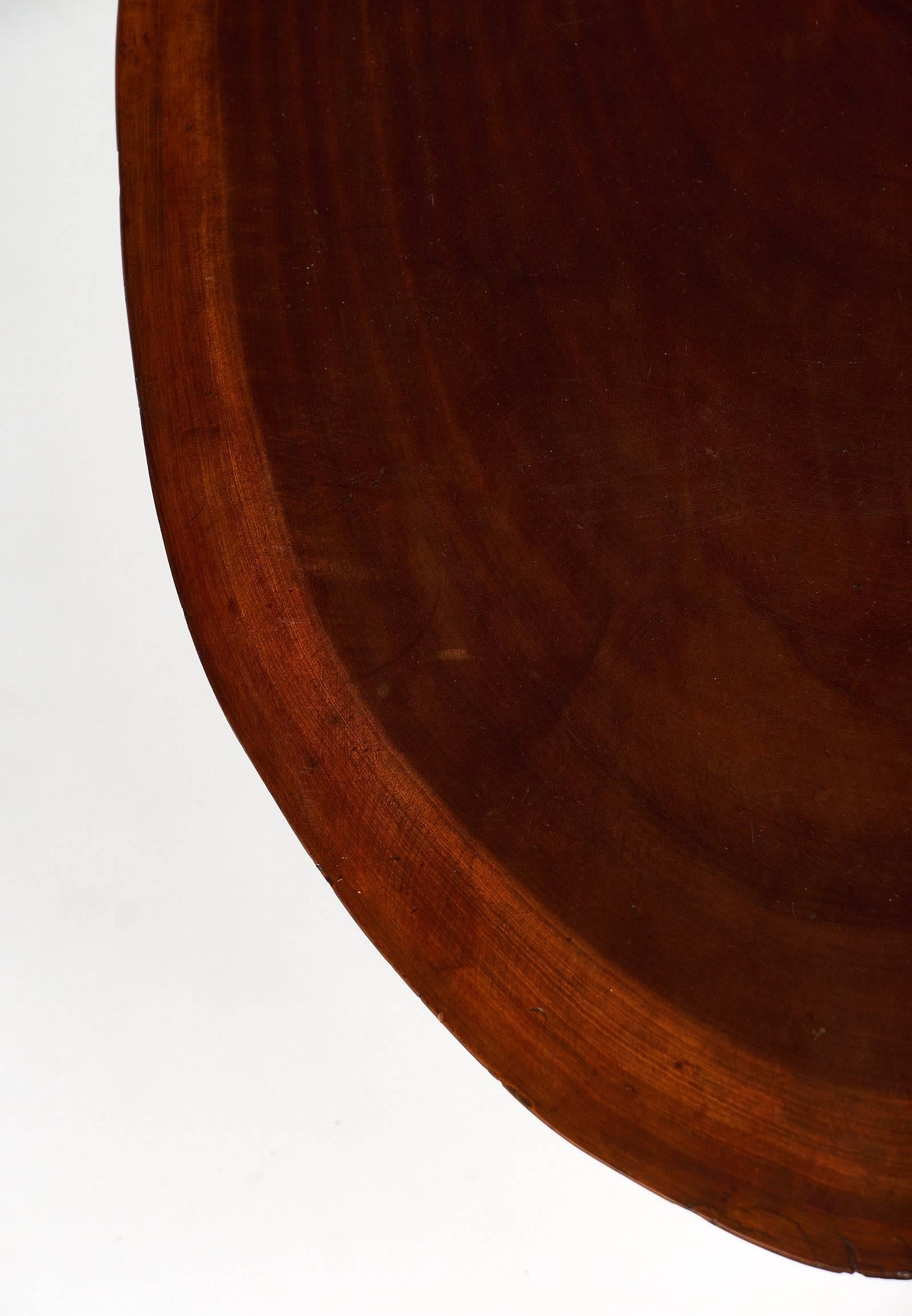 Brasilianischer Tisch aus Jacaranda-Holz im Angebot 2