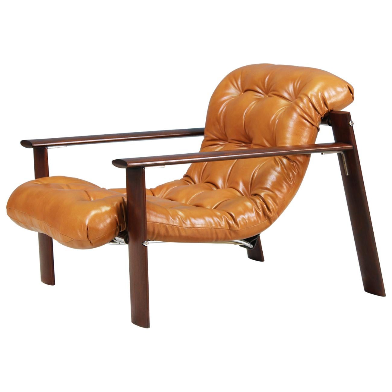 Brazilian Leather and Mahogany Mp-129 Lounge Chair by Percival Lafer