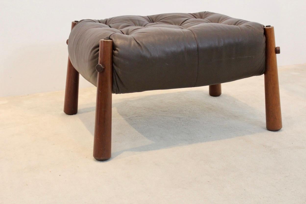 Brazilian Leather MP-81 Ottoman by Percival Lafer In Good Condition In Voorburg, NL