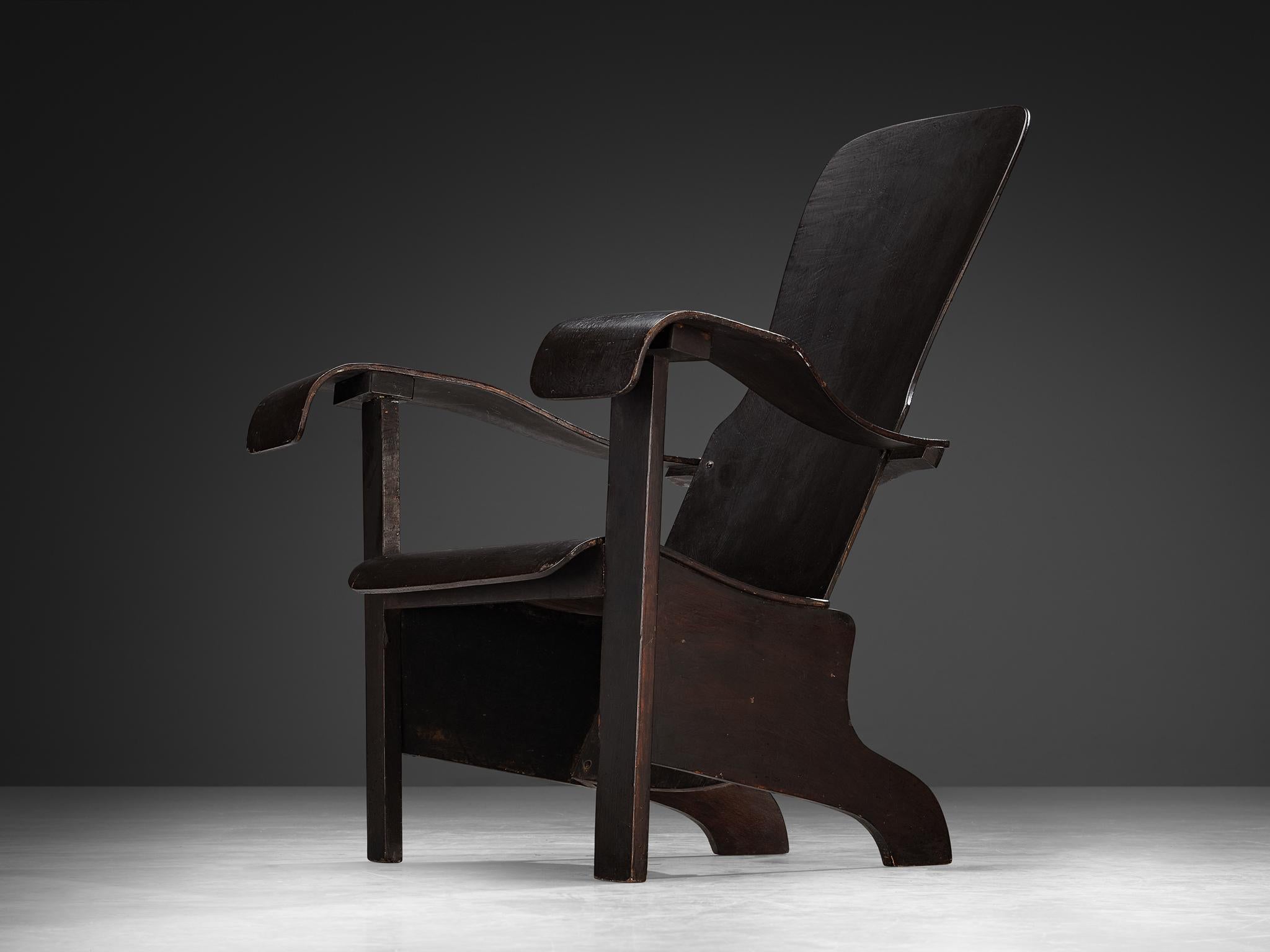 Mid-Century moderno Sedia da salotto brasiliana in legno laminato scuro di Móveis Cimo in vendita
