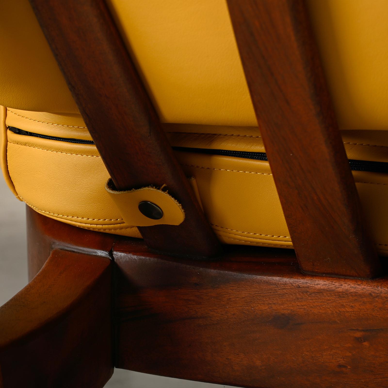 Brasilianischer Loungesessel aus Rosenholz und ockerfarbenem Leder im Angebot 14