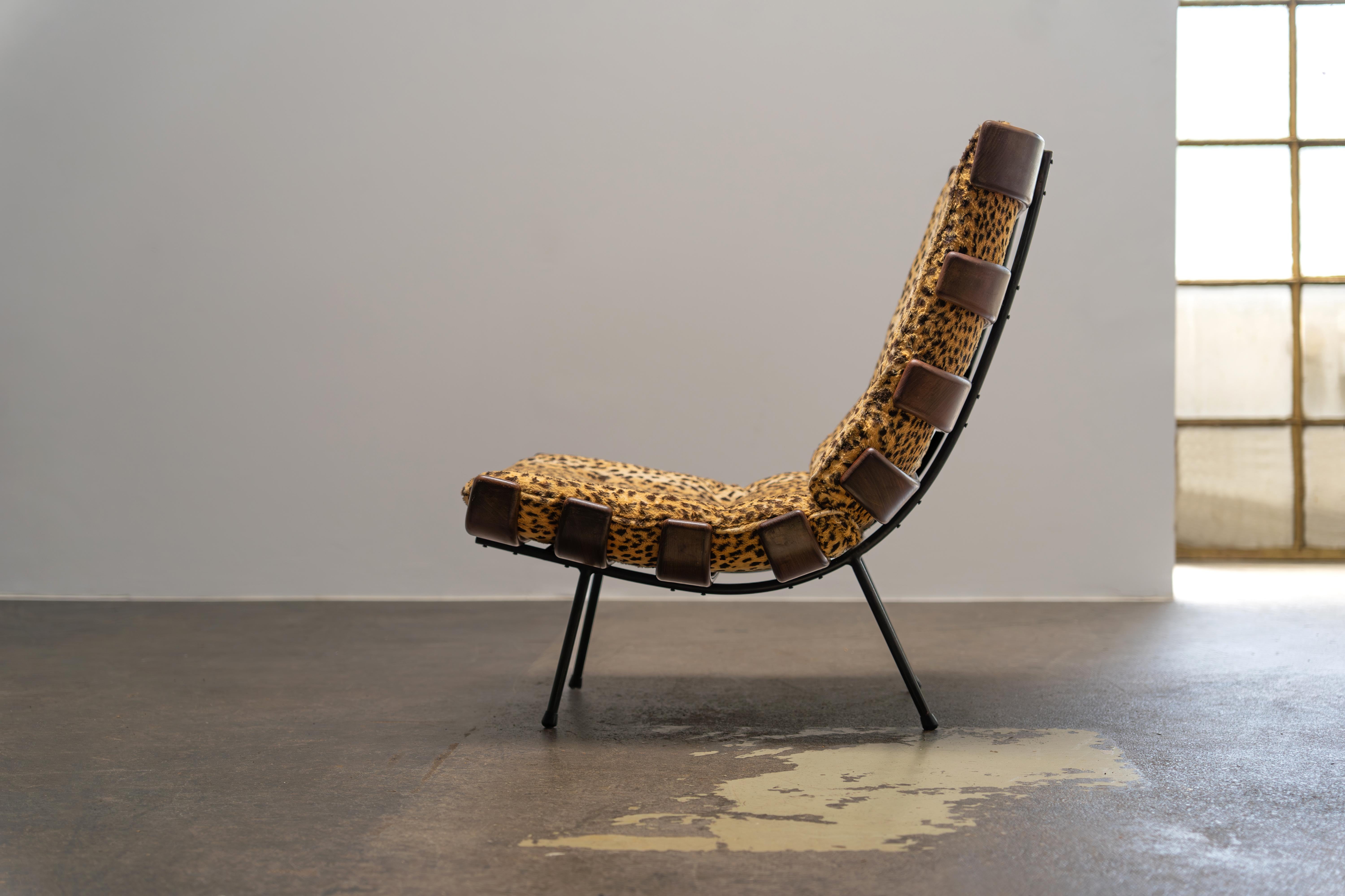 Brasilianischer Loungesessel Martin Eisler & Carlo Hauner – „Costela“ Forma, 1950er Jahre (20. Jahrhundert) im Angebot