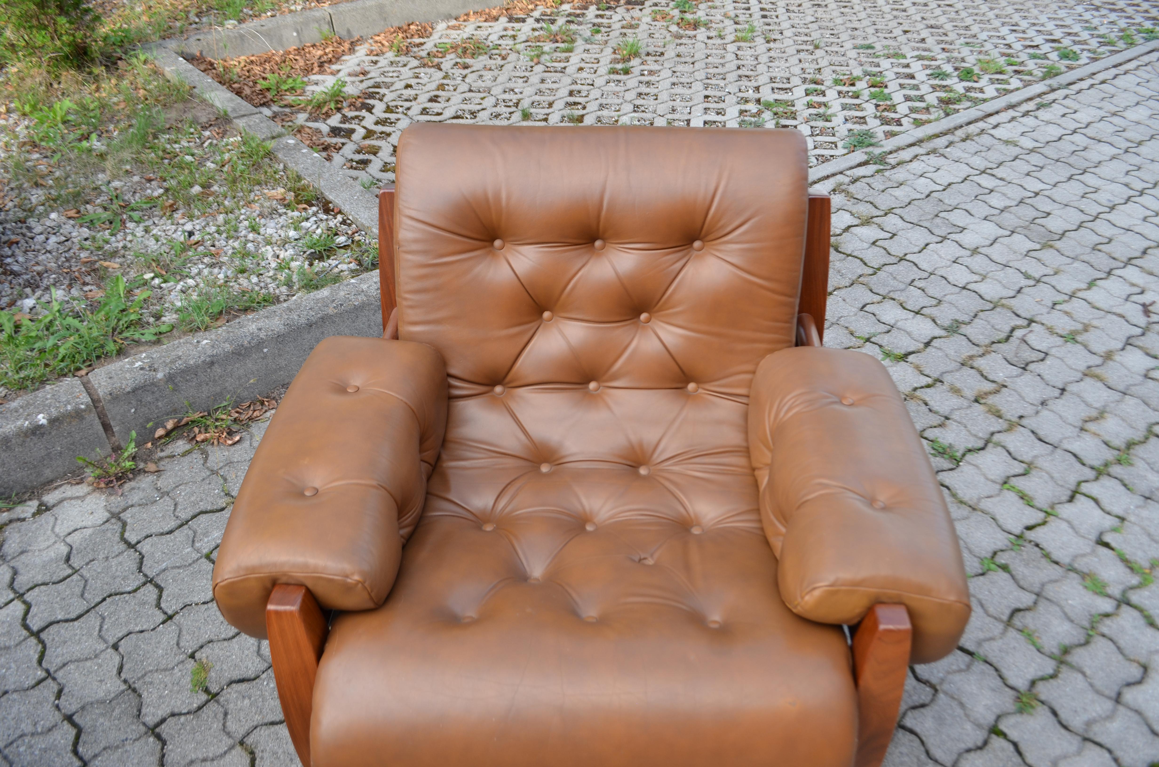 Brazilian Lounge Cognac Leather Armchair 1960s in the Manner of Jean Gillon For Sale 4