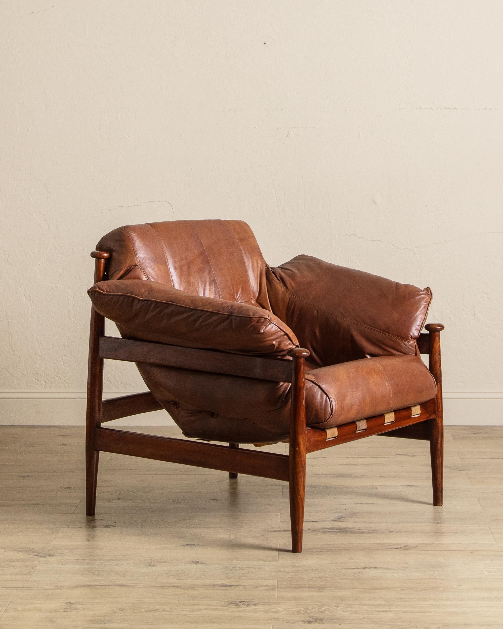 Chaises longues en acajou et cuir, Brésil, années 1960 en vente 1