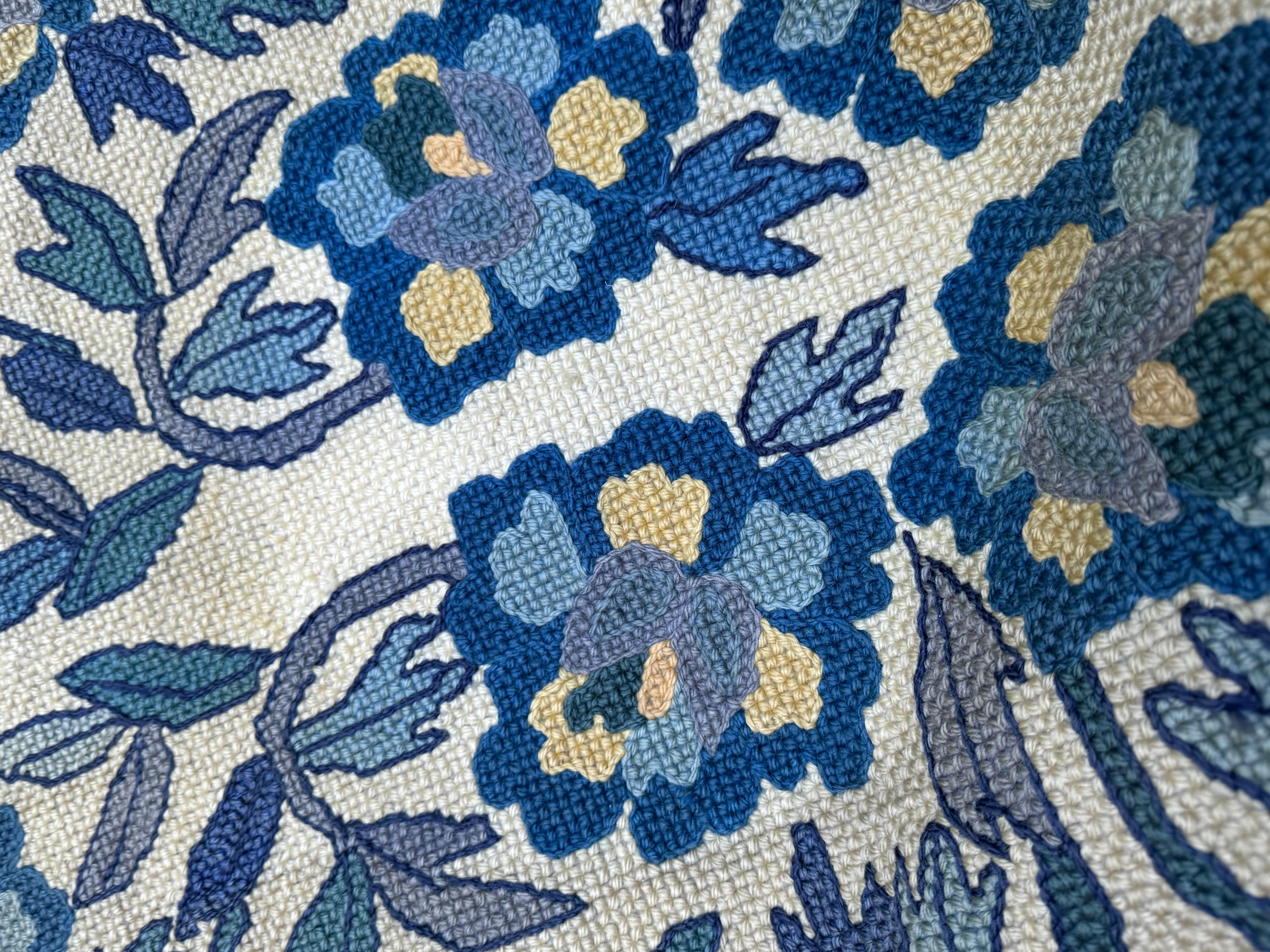 Mid-20th Century Brazilian Mid 20th Century Floral Wool Rug For Sale