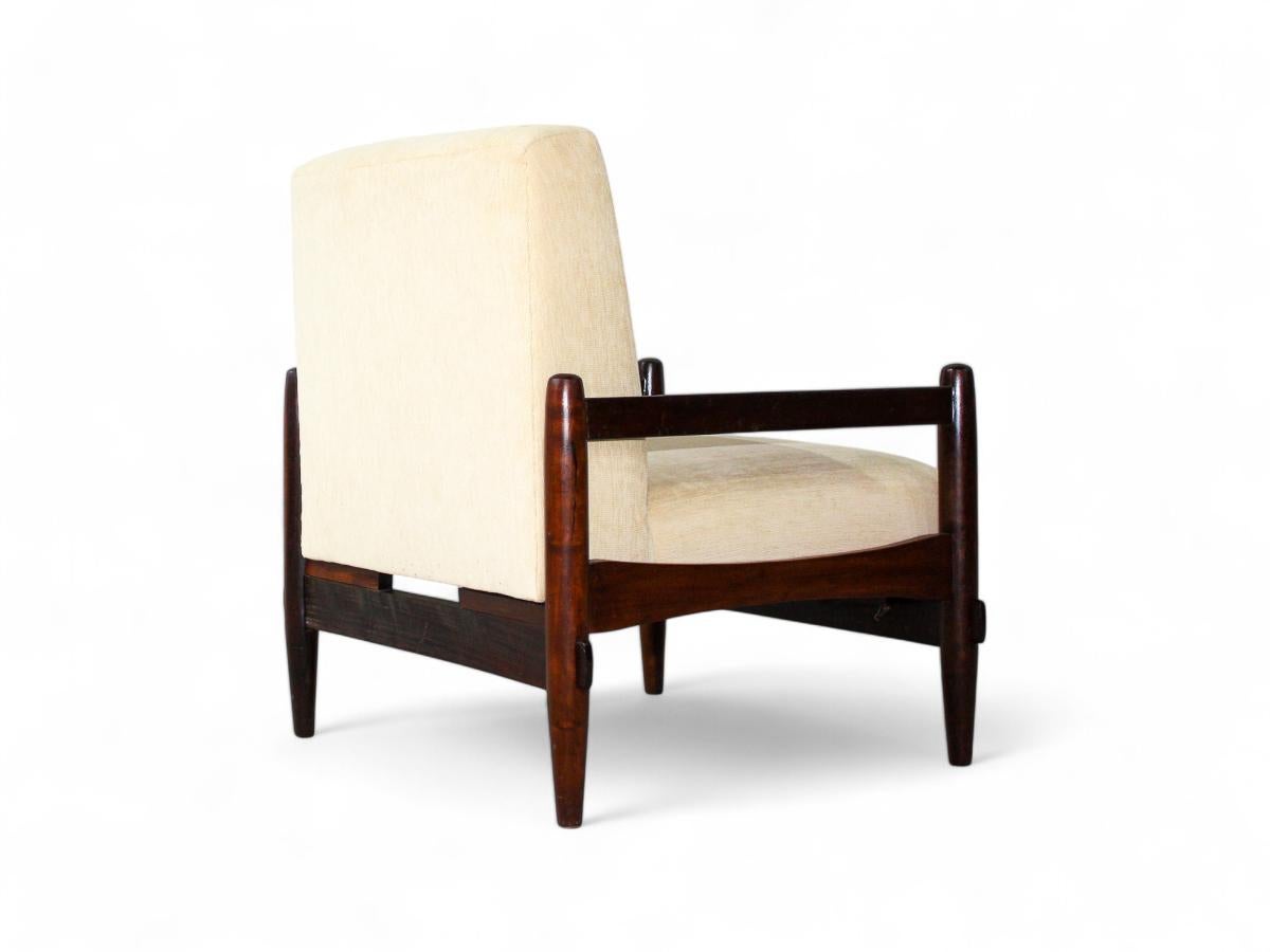 Leather Brazilian Mid-Century Armchair in Wood & Linen by Michel Arnoult, c. 1960s For Sale