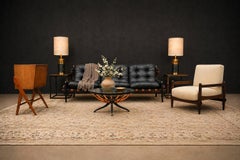 Sillón brasileño de mediados de siglo en madera y chenilla, Michel Arnoult, c. 1960